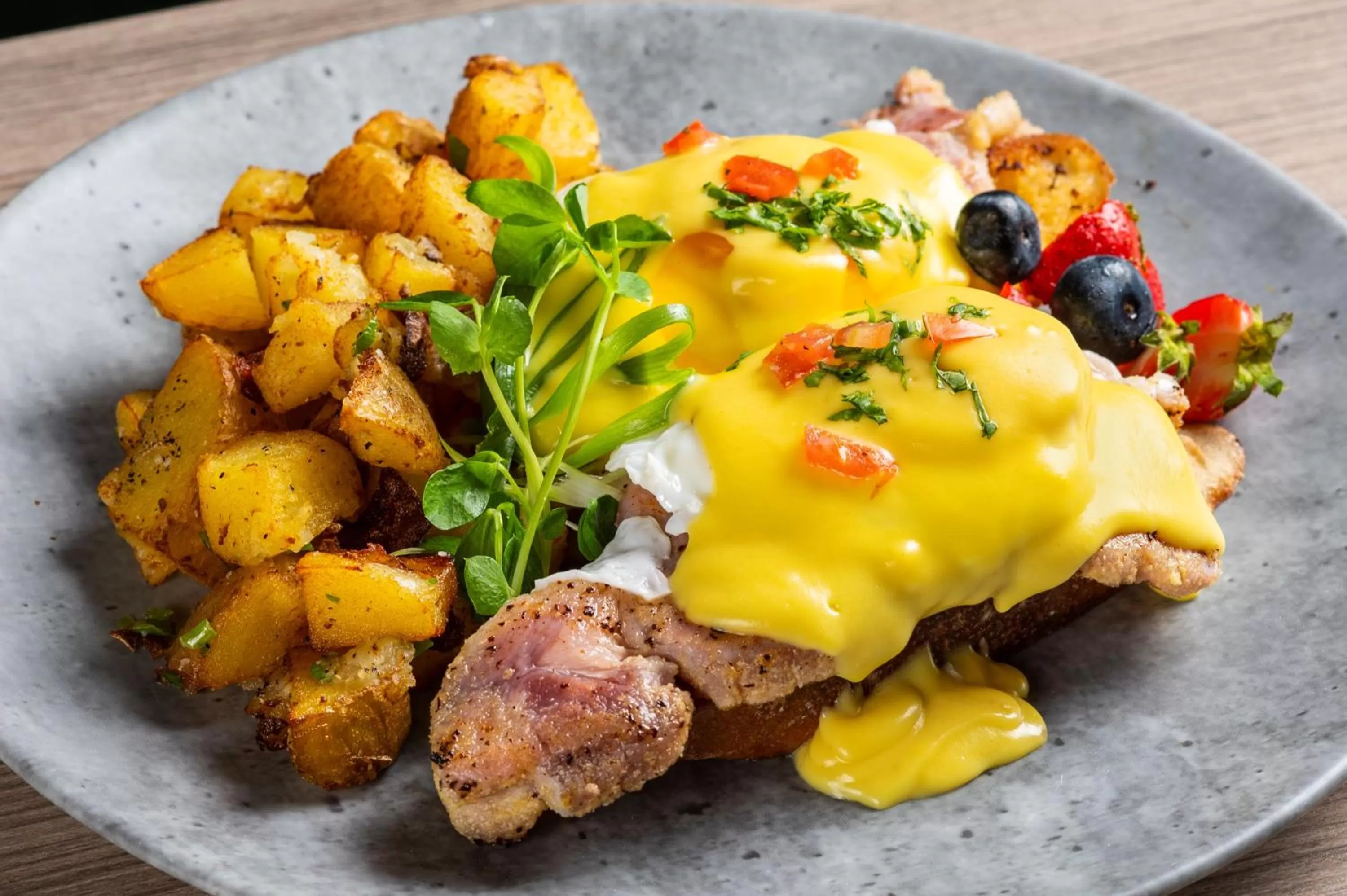 Restaurant/places to eat in Holiday Inn Kingston - Waterfront by IHG