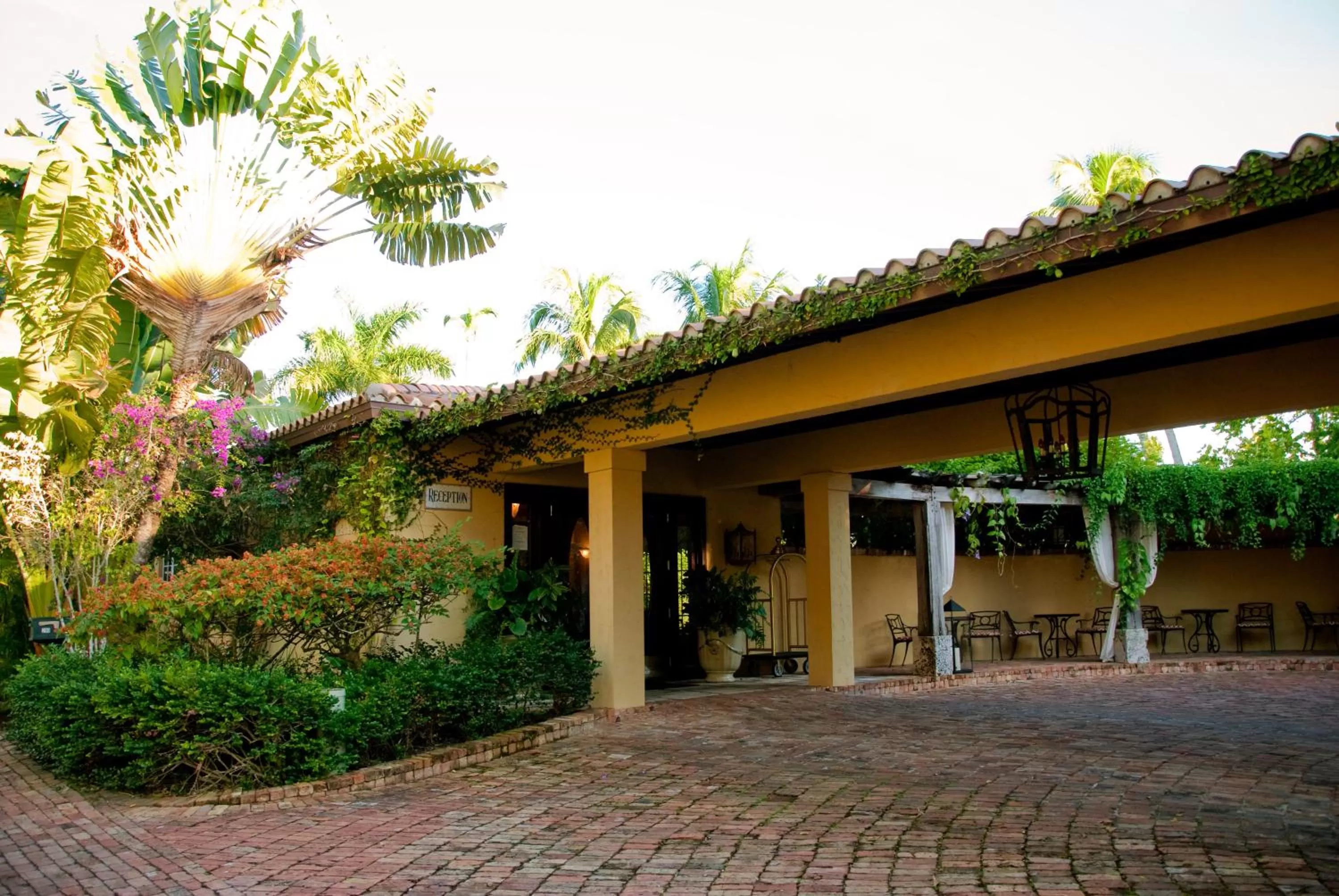 Facade/entrance, Property Building in Hotel Escalante