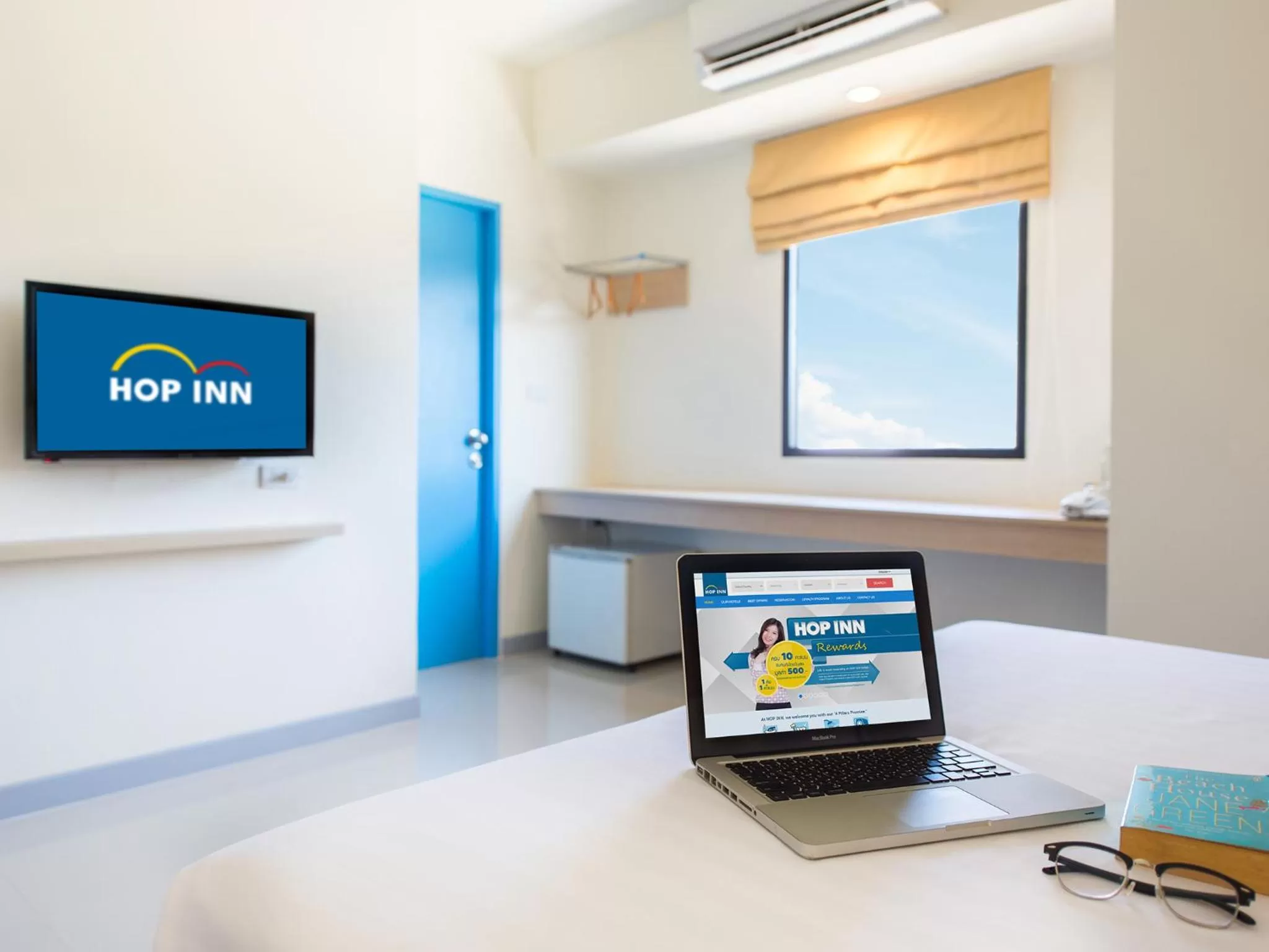 Bedroom, Bed in HOP INN Nakhon Pathom