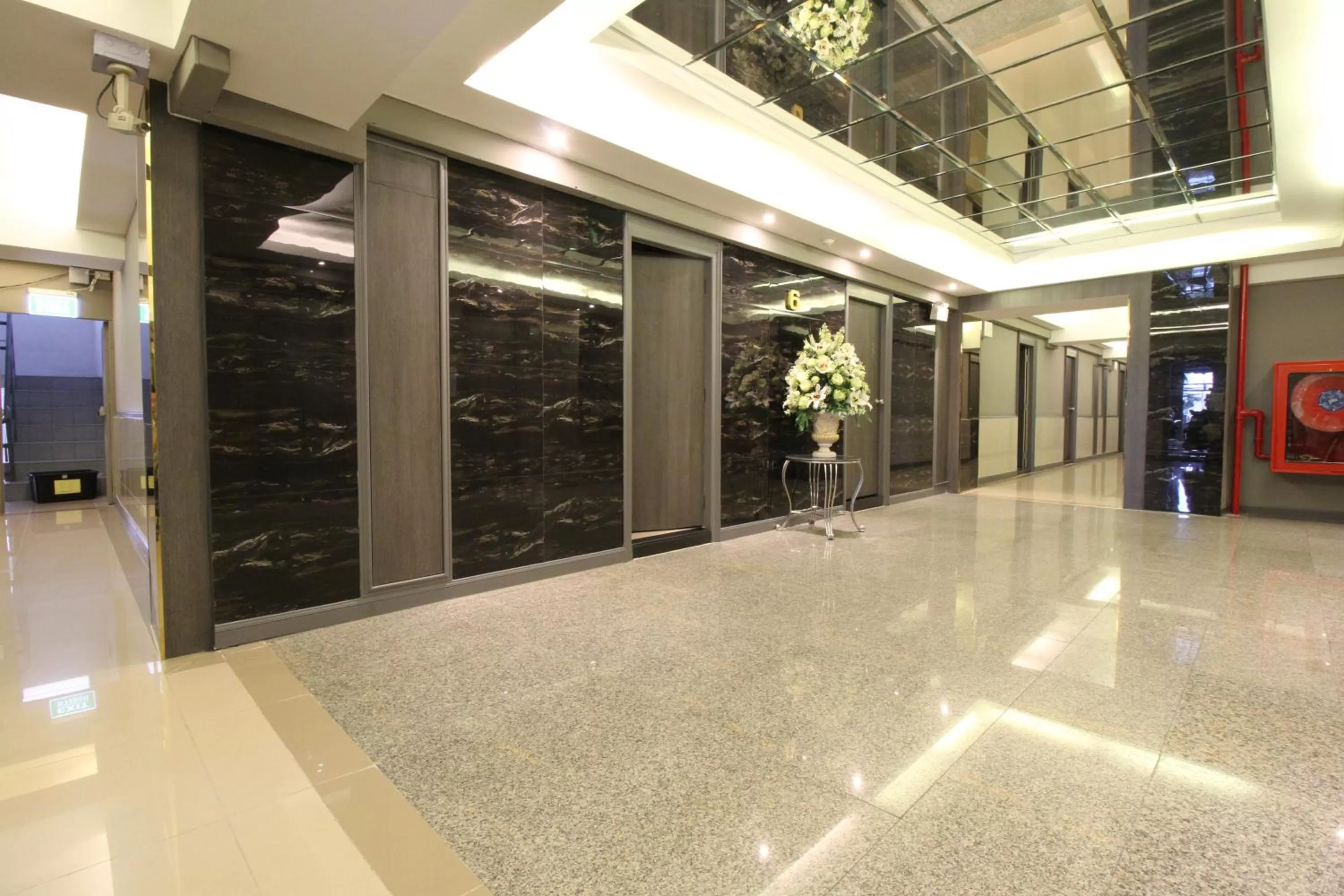 Property building in Convenient Park Bangkok