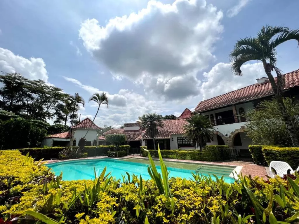 Swimming Pool in Hotel Chalet El Castillo by Majuva