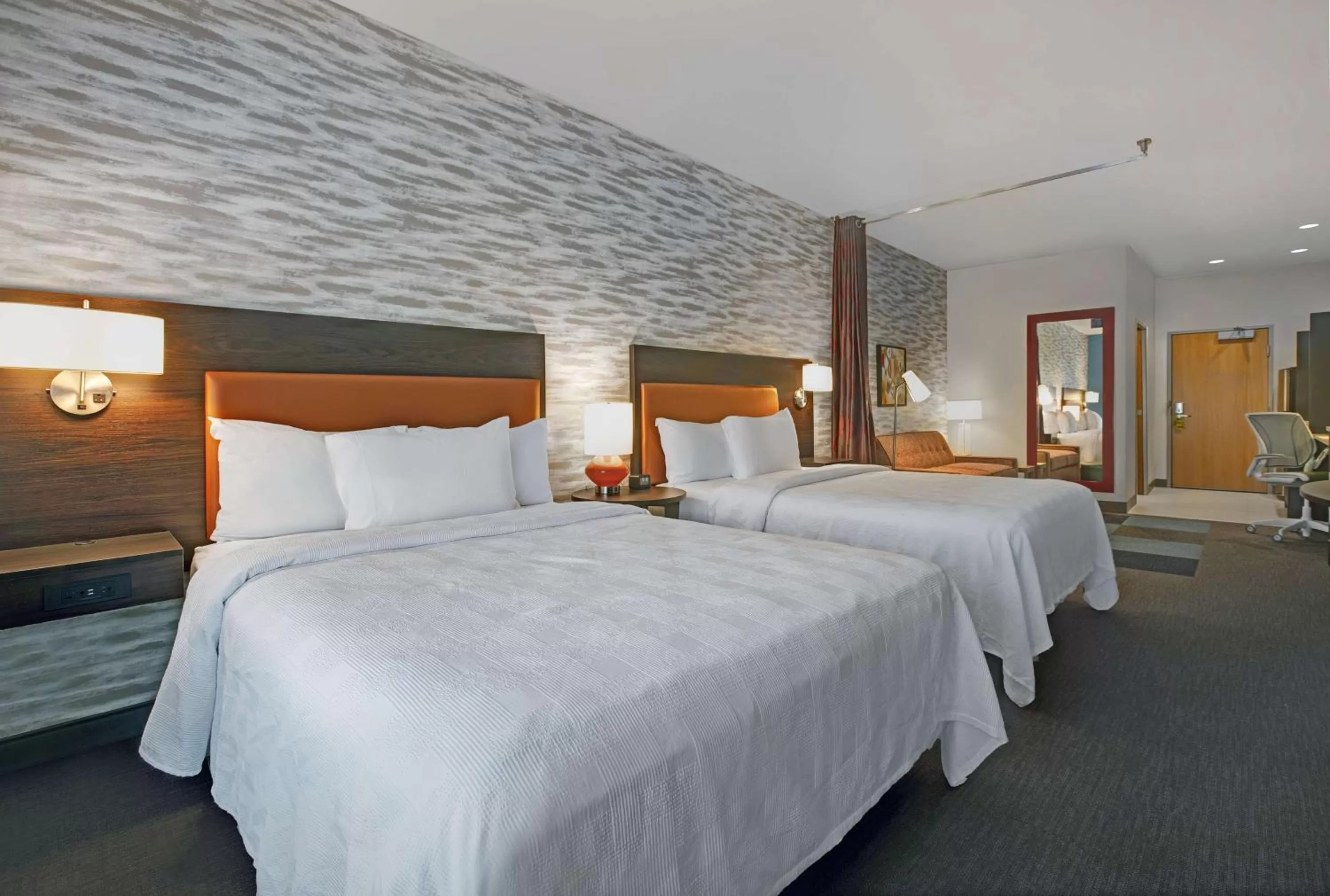 Bed in Home2 Suites By Hilton Yuma Pivot Point