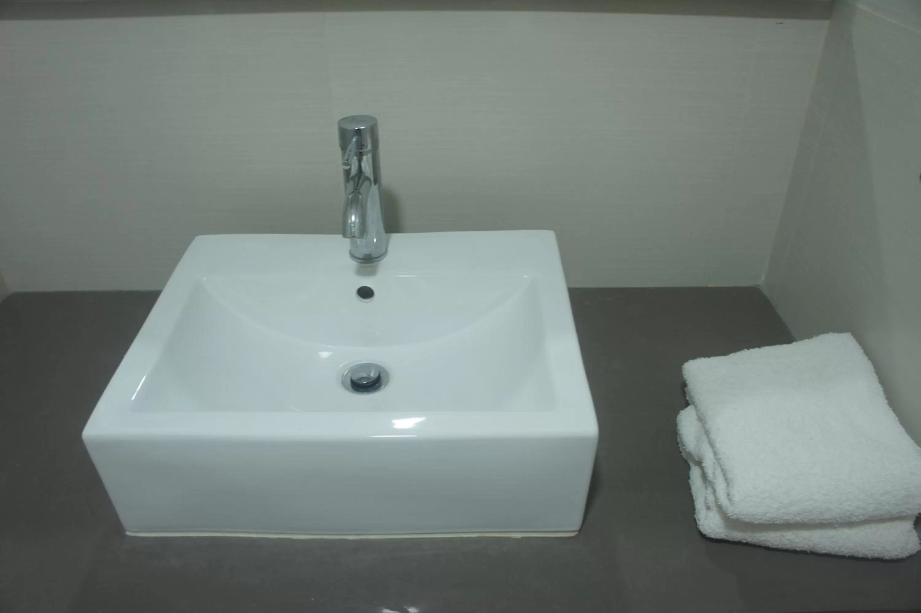 Bathroom in Suites San Luis