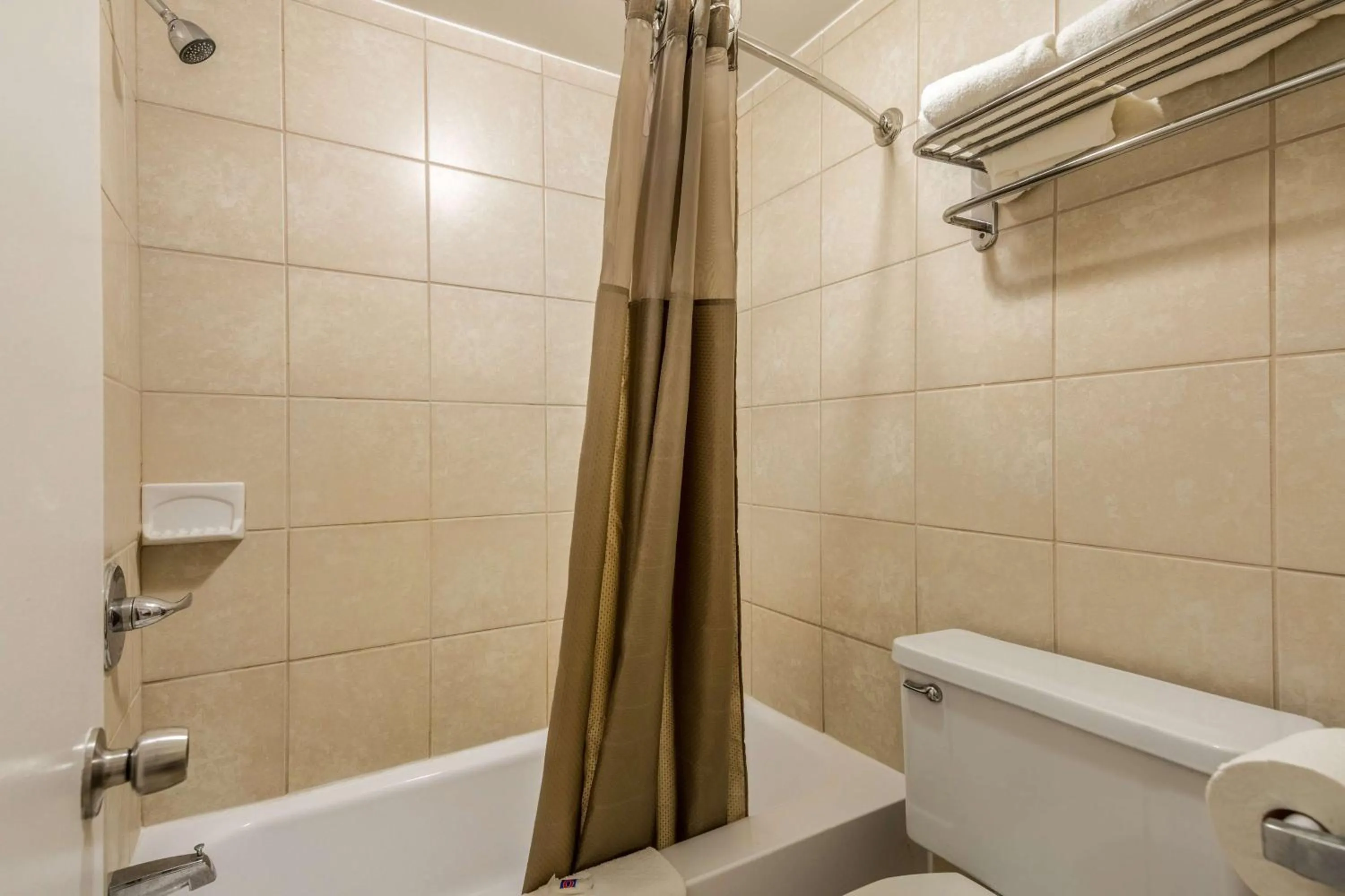 Bathroom in Motel 6-Schenectady, NY