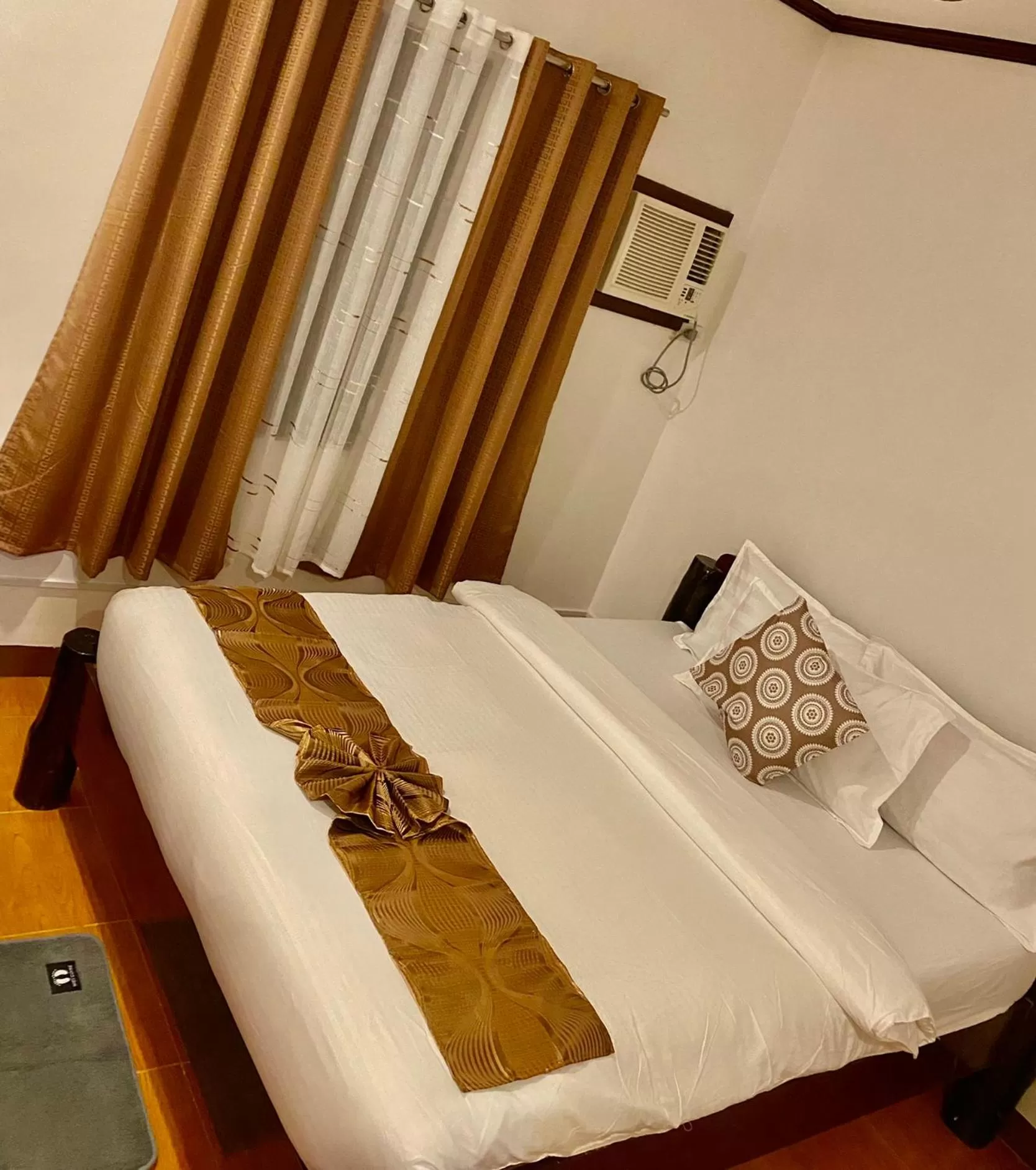 Photo of the whole room, Bed in Sophias Beach Guest House