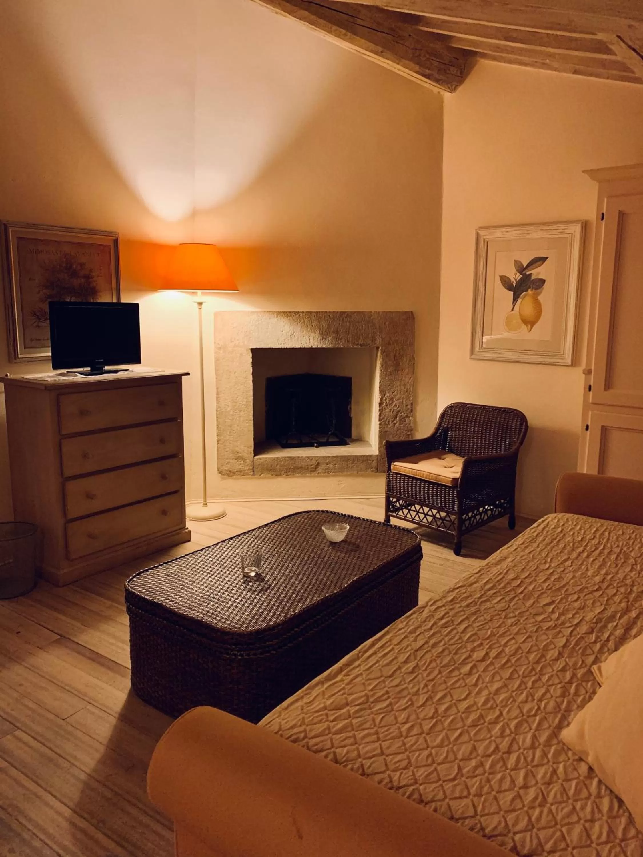 TV/Entertainment Center in la locanda di anita