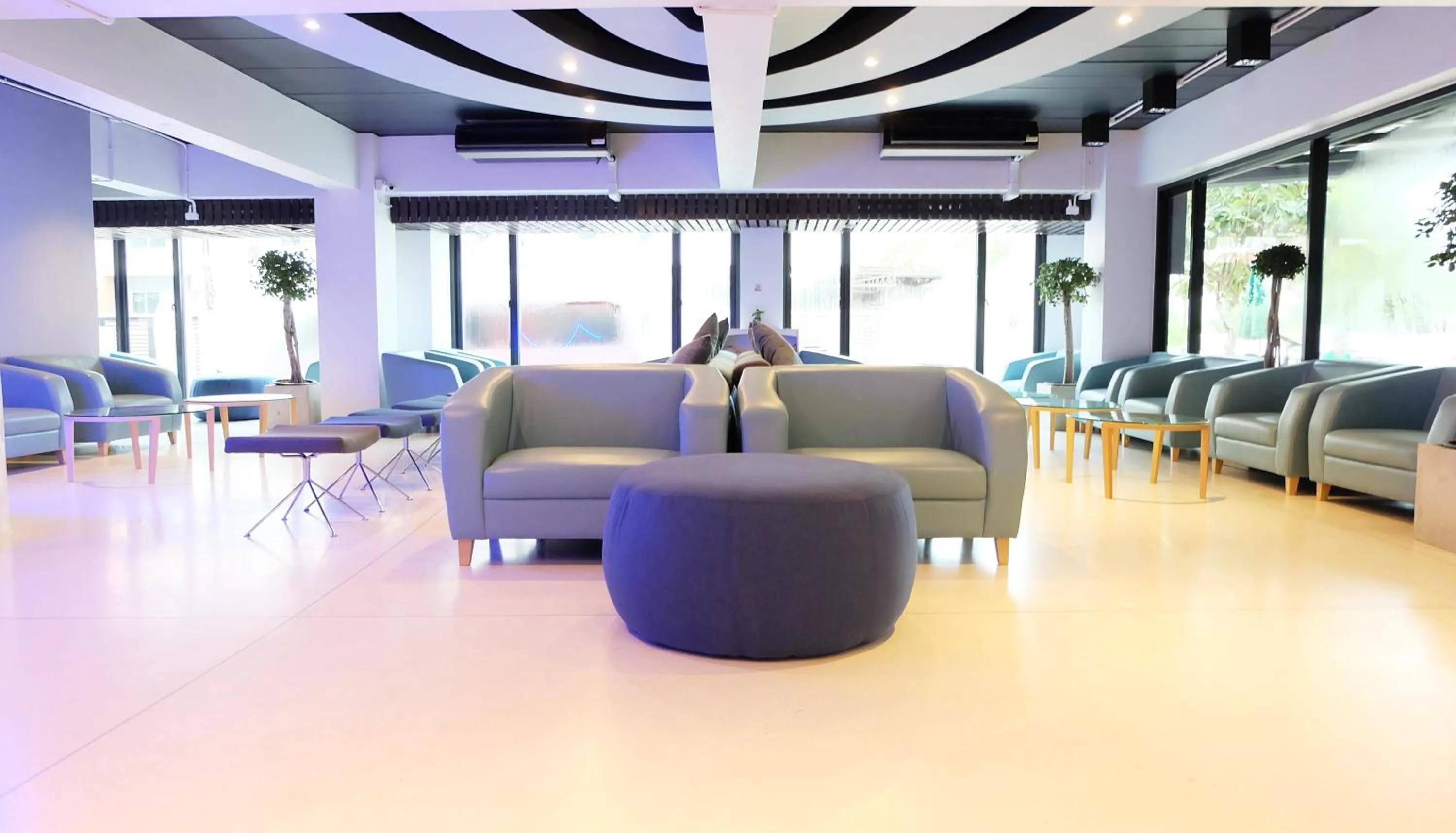 Lobby or reception, Lounge/Bar in AIRY Suvarnabhumi Hotel