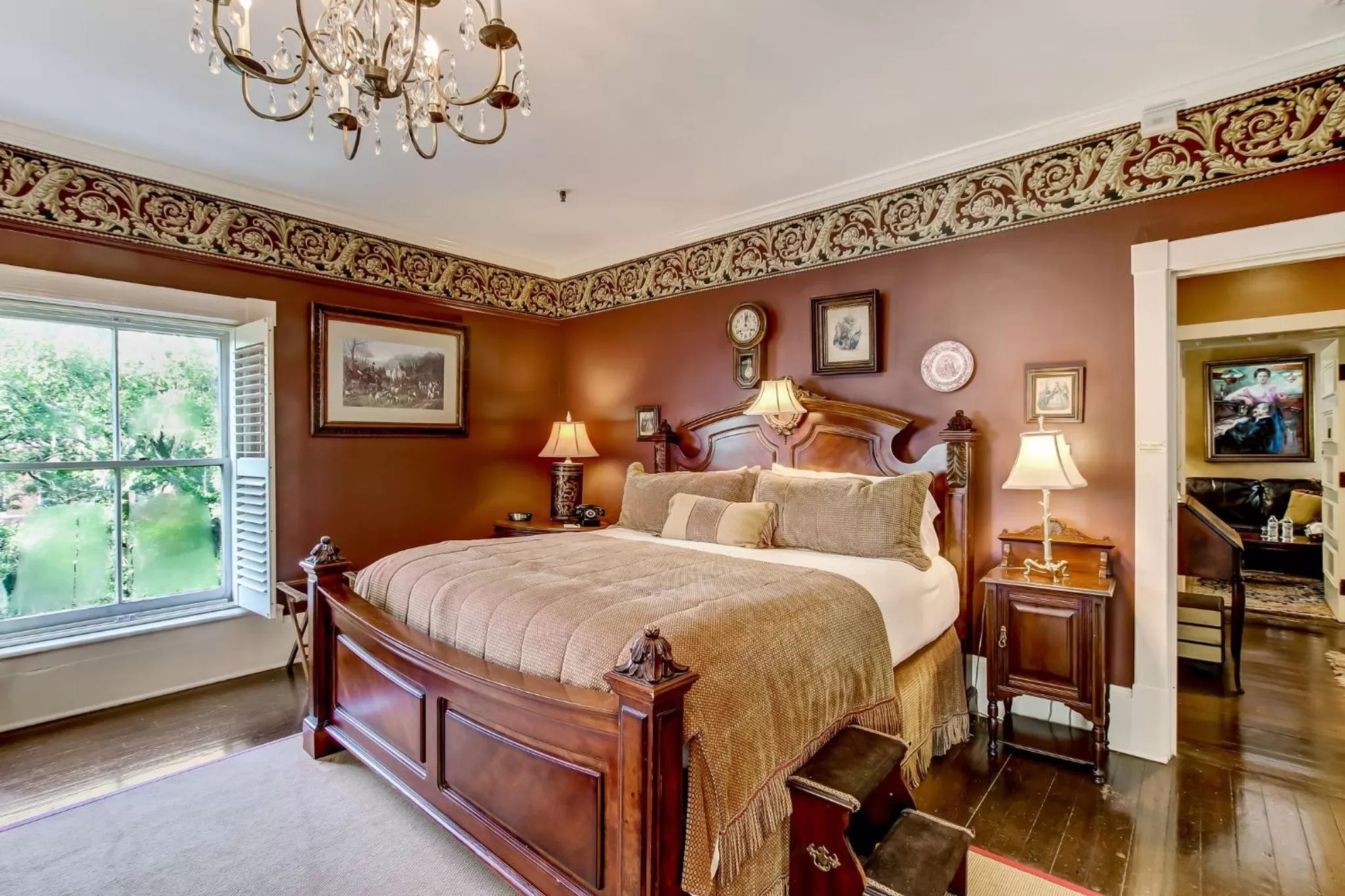 Bedroom in Ballastone Inn