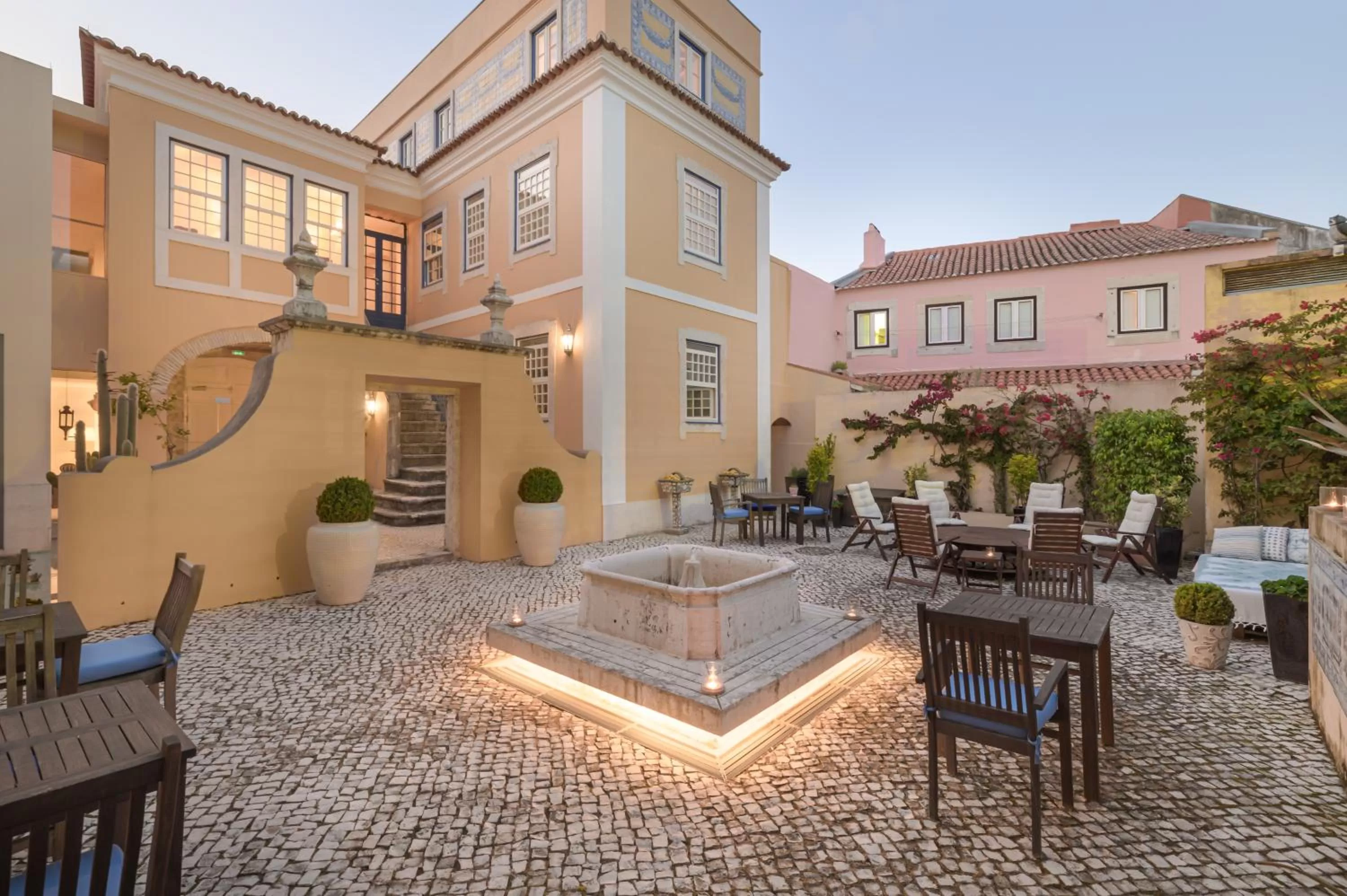 Patio in Solar do Castelo - Lisbon Heritage Collection - Alfama
