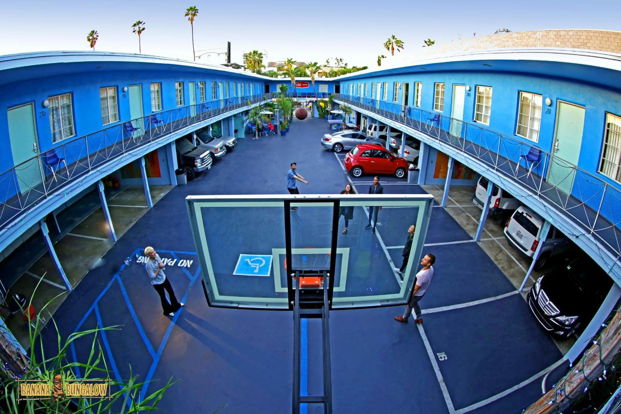 On site in Banana Bungalow Hollywood Hotel & Hostel