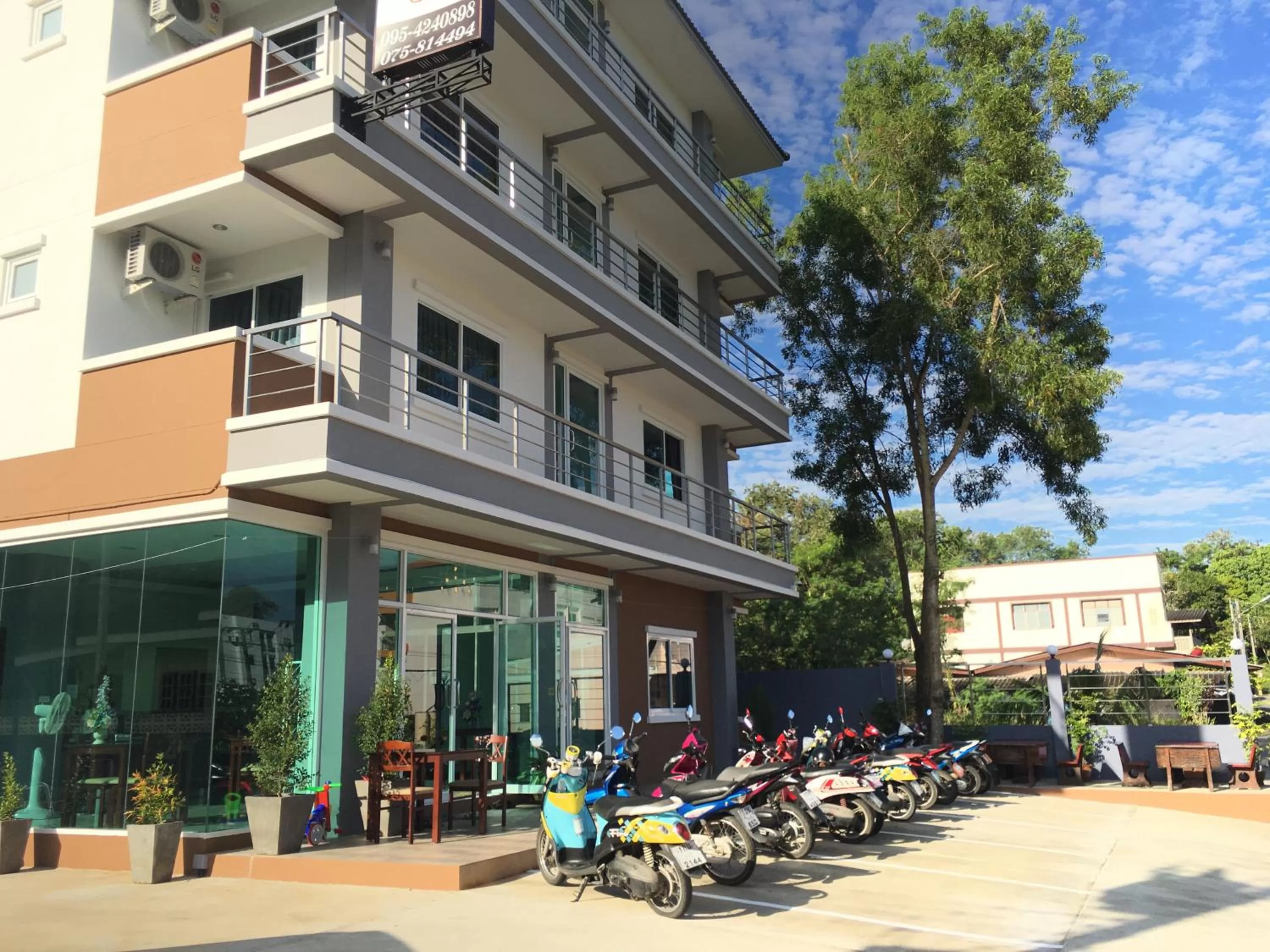 Natural landscape in Baan Samrarn