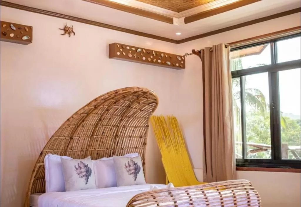 Bed in Peak View Resort