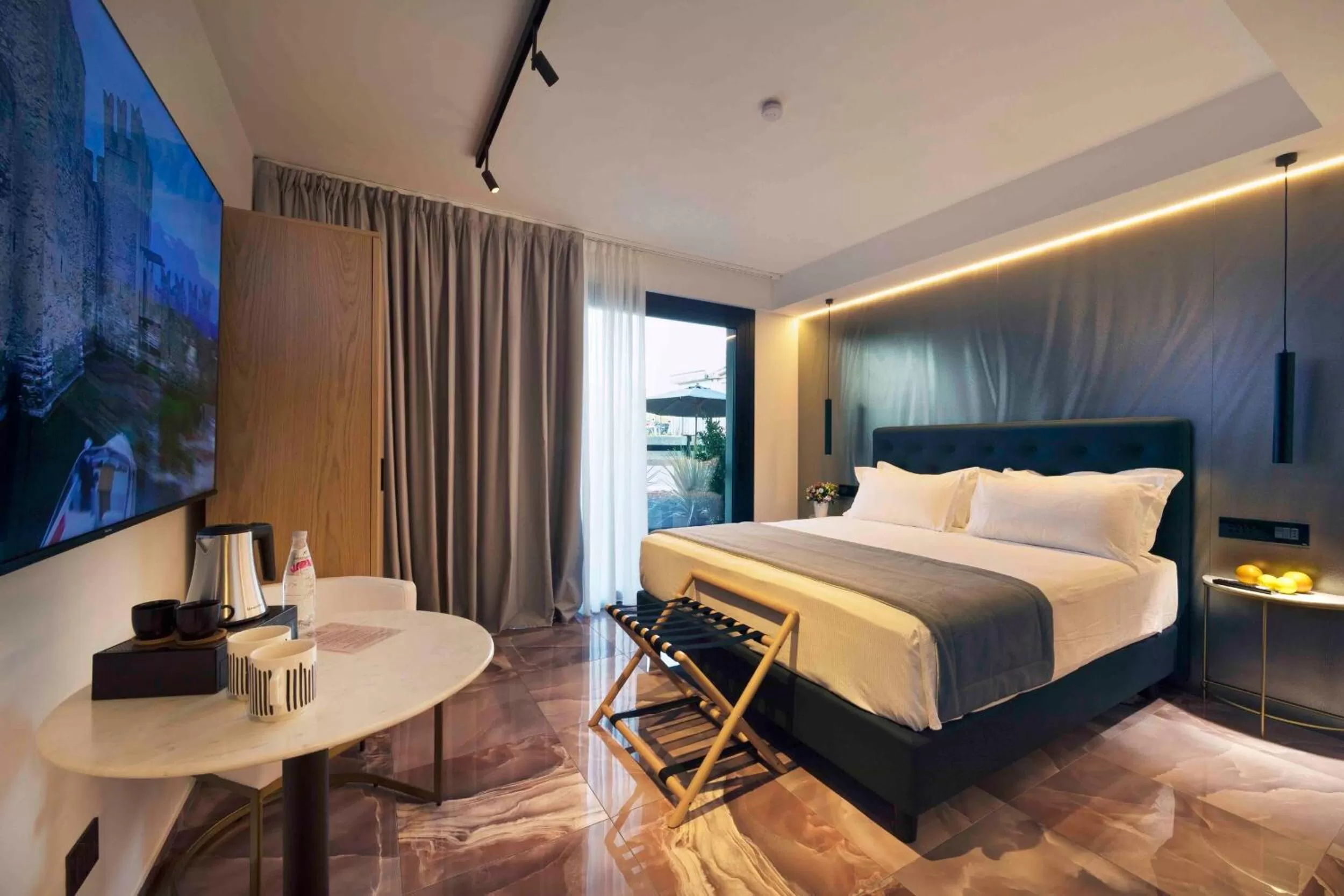 Photo of the whole room, Bed in Boutique Hotel Sirmione