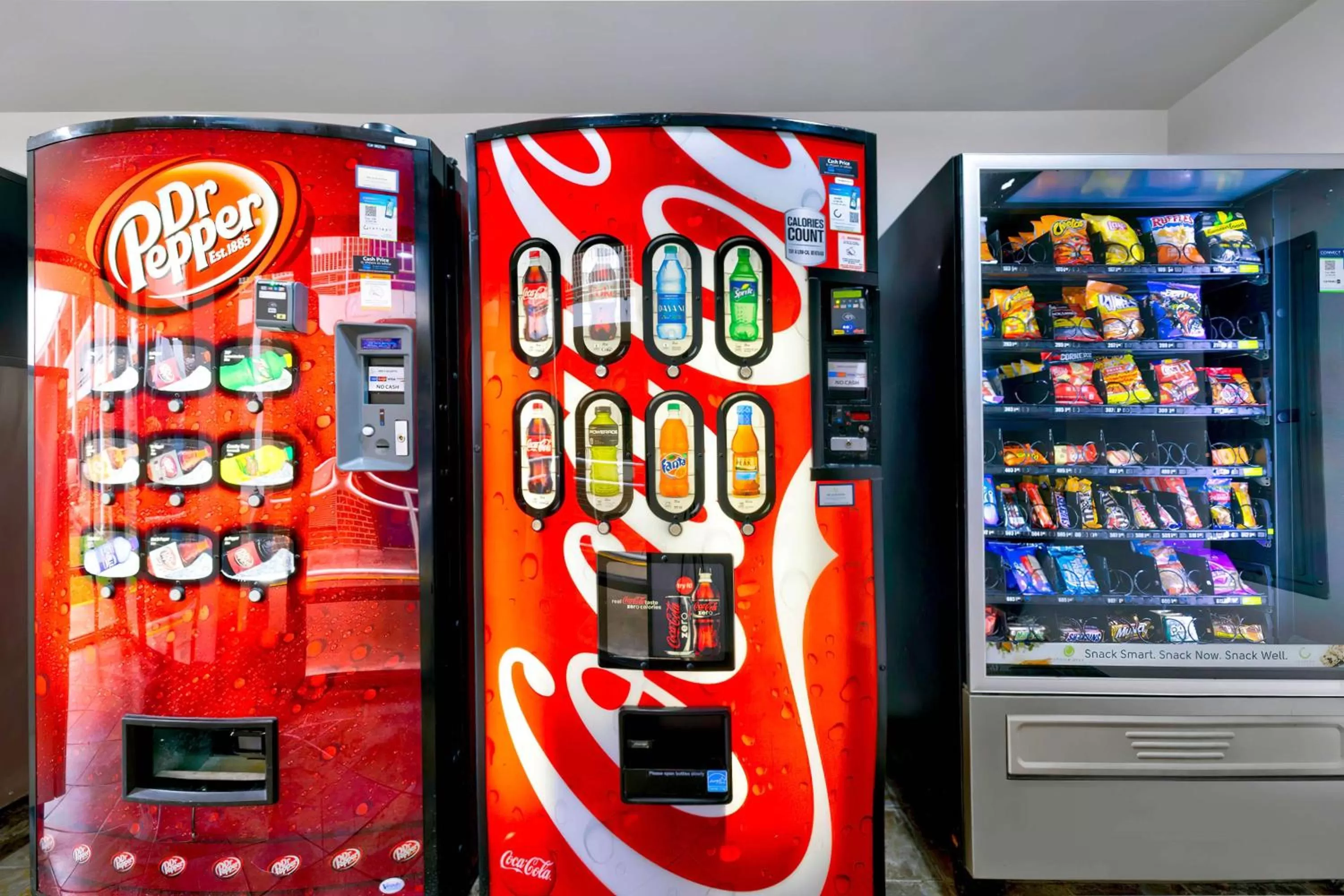 Property building in Motel 6-Plano, TX - Plano Northeast