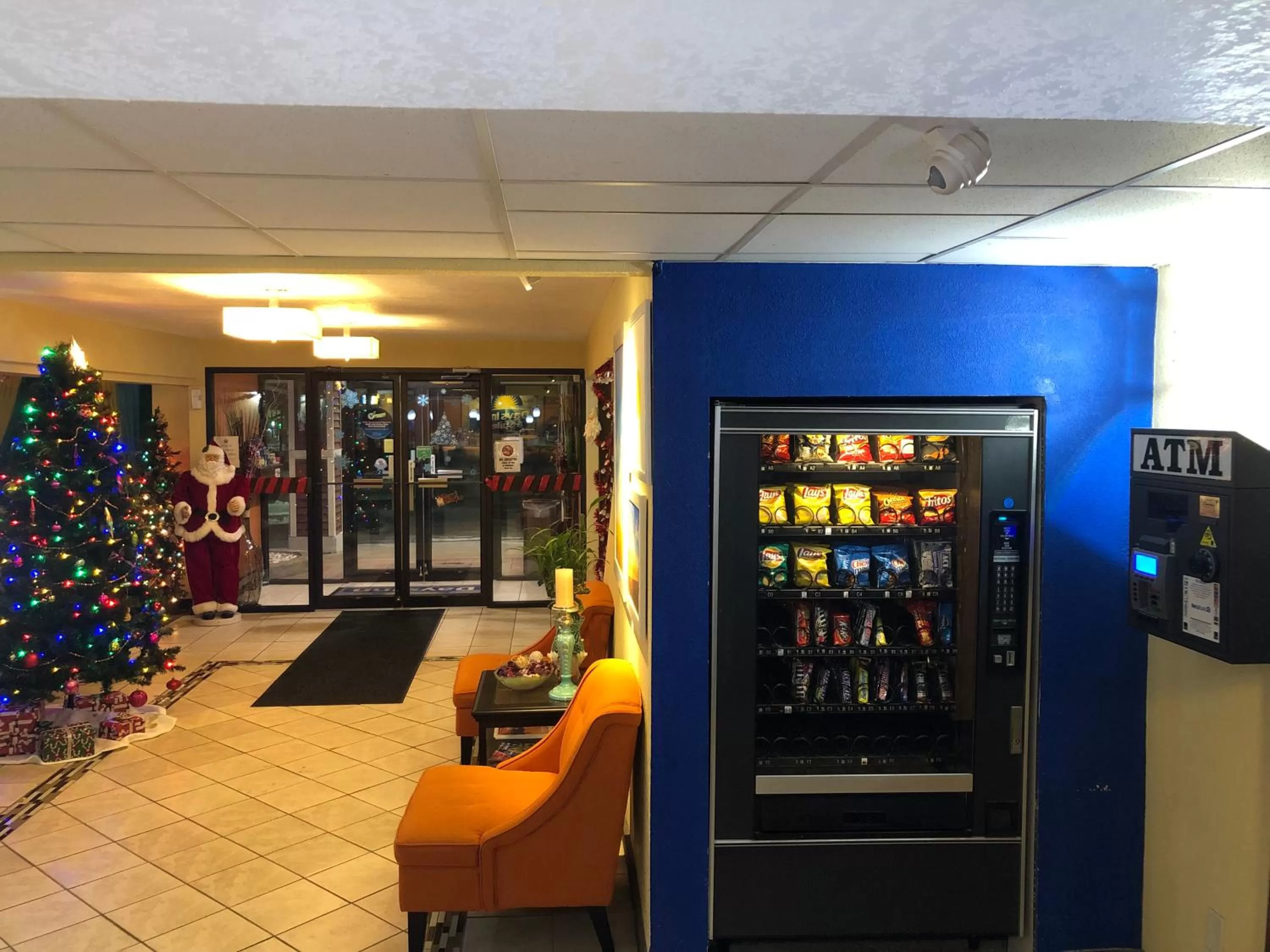 Breakfast in Days Inn & Suites by Wyndham Stevens Point