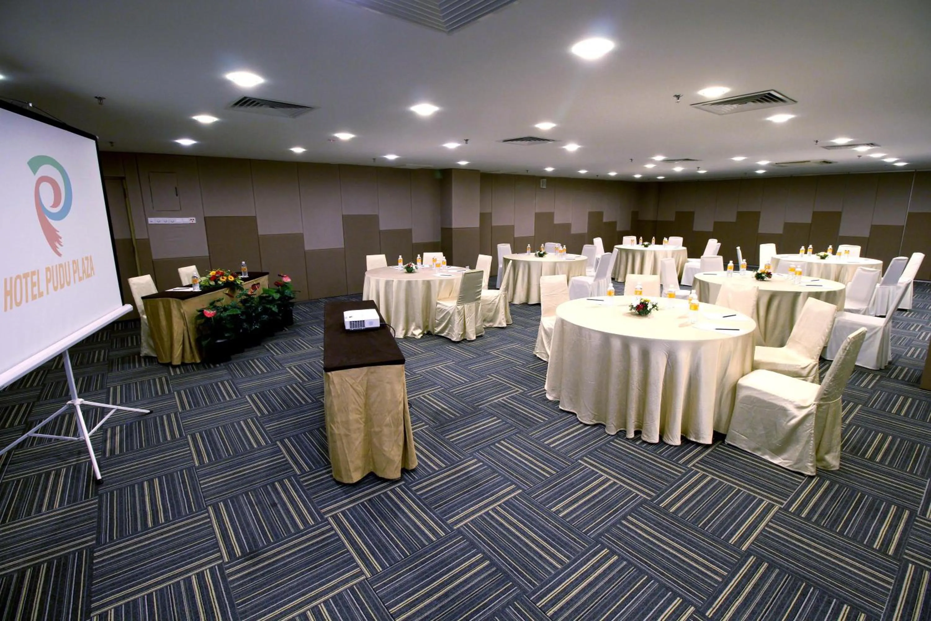Business facilities in Seeds Hotel Premier Pudu Kuala Lumpur Previously Hotel Pudu Plaza KL