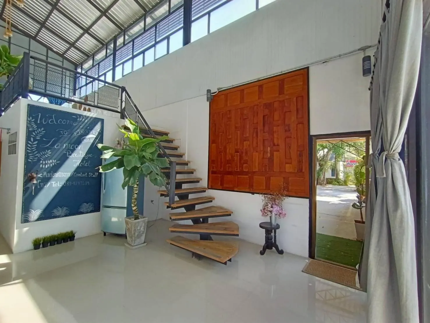 Lobby or reception in Lamoon Boutique Hotel