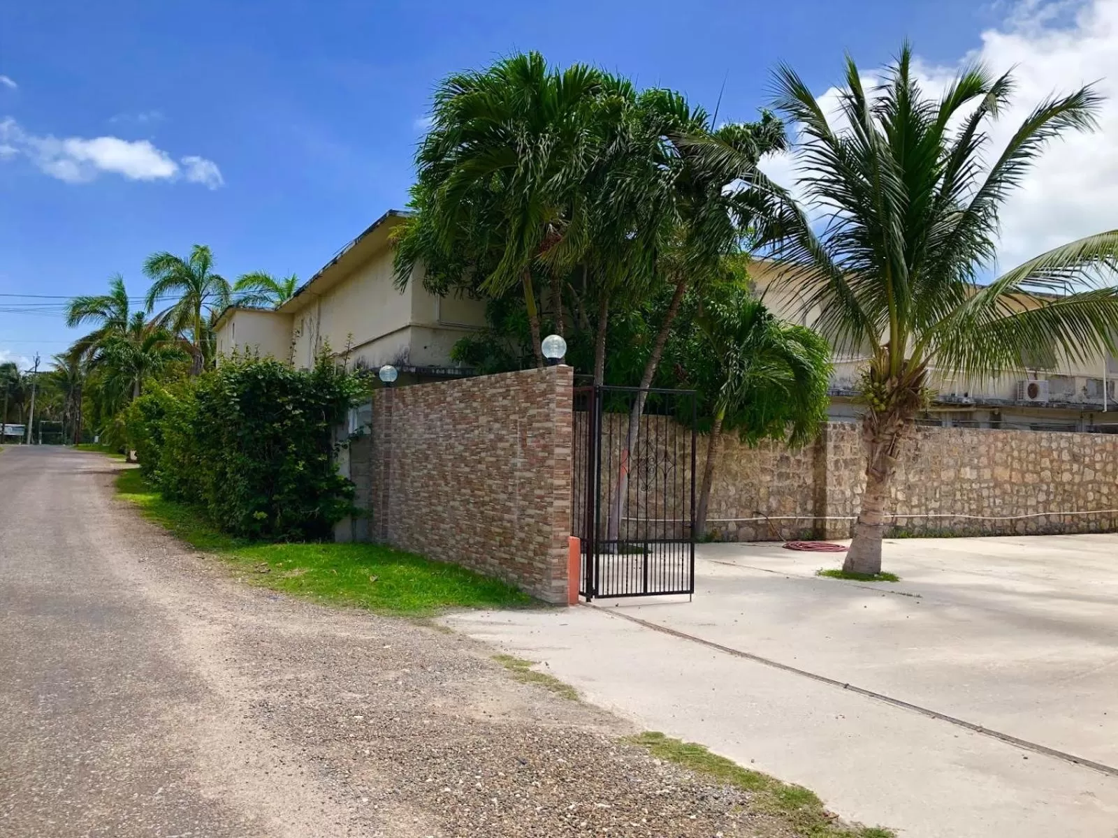 Facade/entrance, Property Building in Sunshine View Hotel and Restaurant