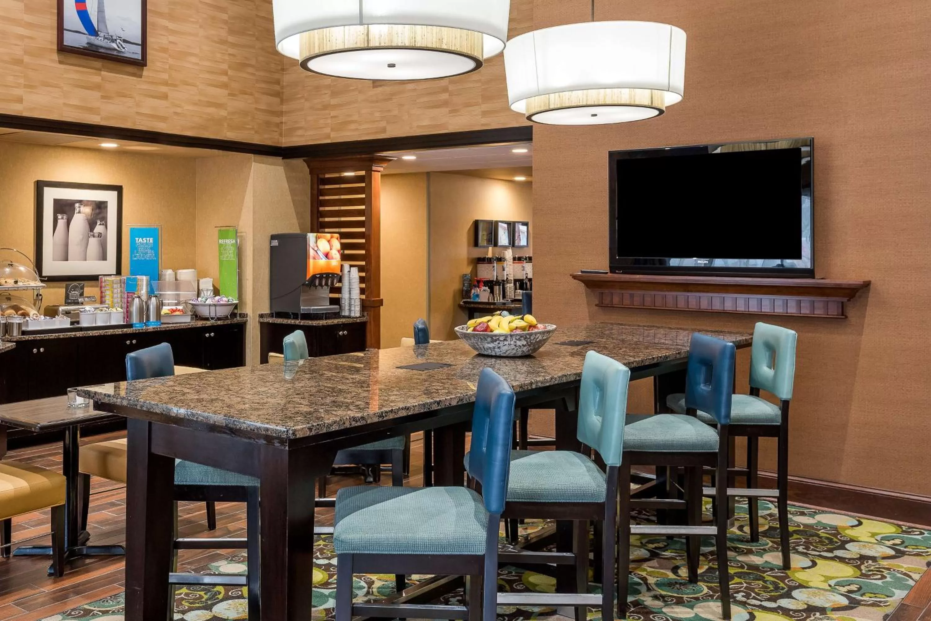 Restaurant/places to eat in Hampton Inn & Suites Florence Center