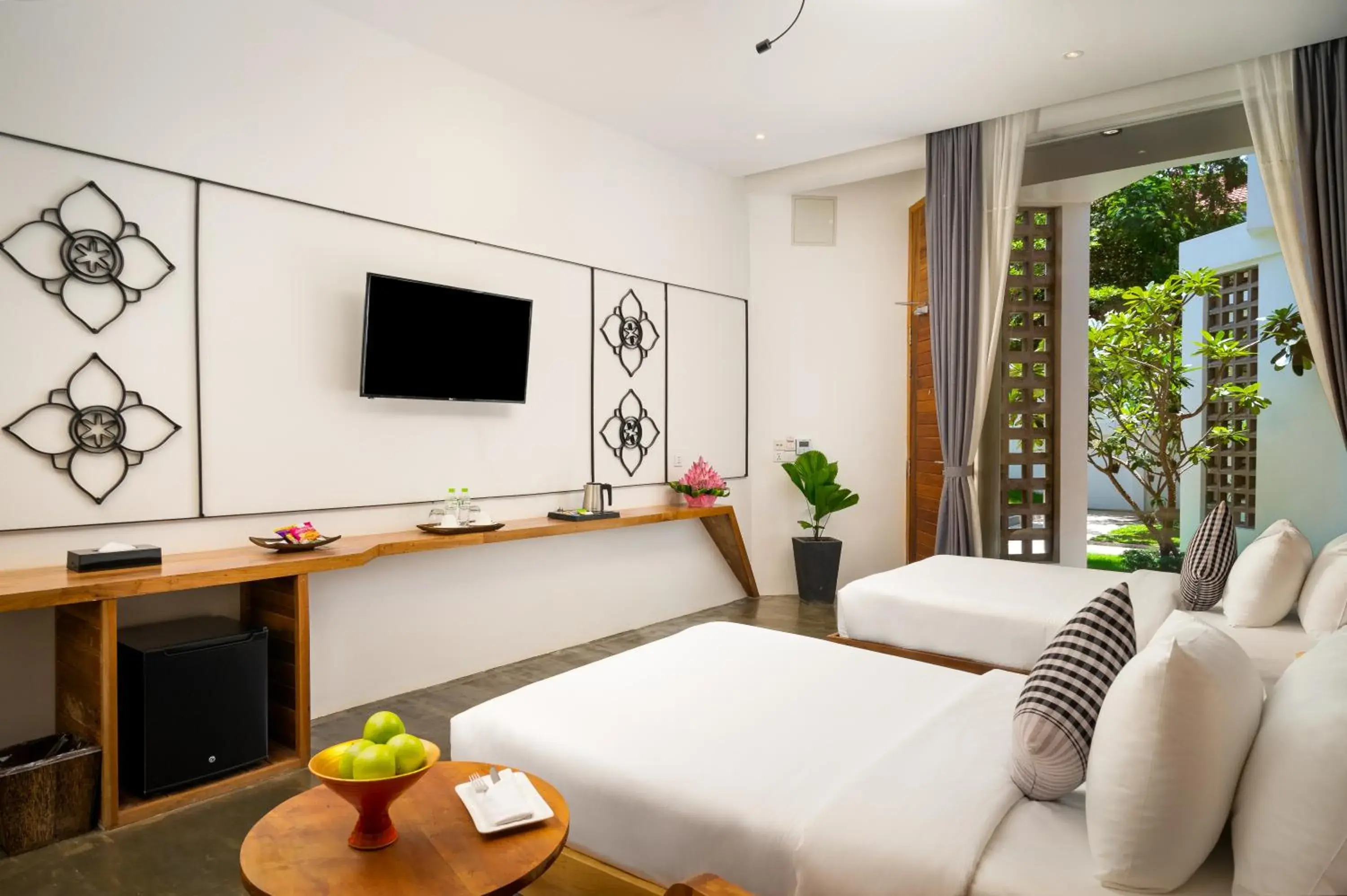 Premier Twin Room with Pool Access in Phka Chan Hotel Premier Twin Room with Pool Access in Phka Chan Hotel