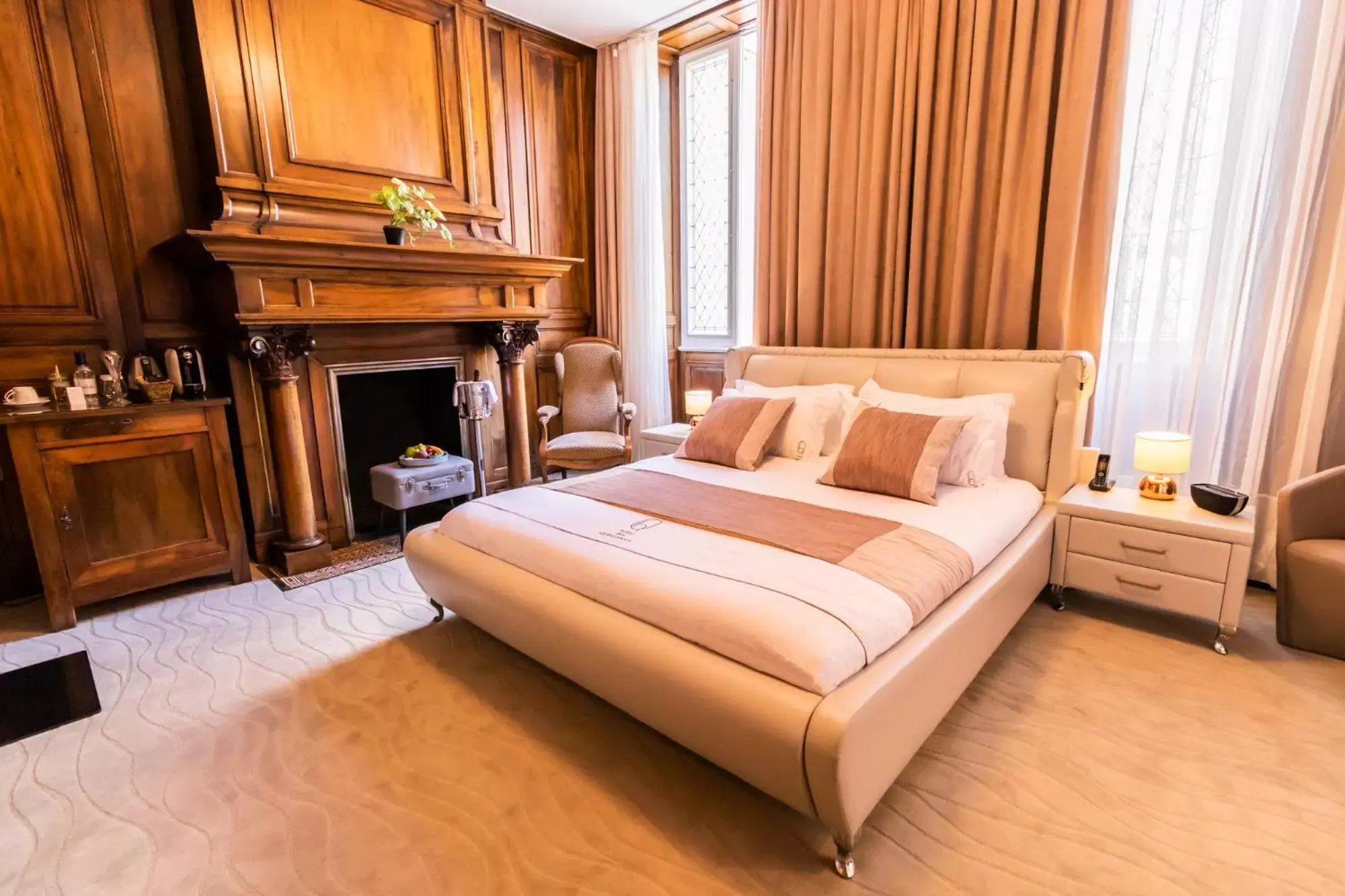 Exception Room - Noyer in Hotel des Quinconces Bordeaux Centre Exception Room - Noyer in Hotel des Quinconces Bordeaux Centre