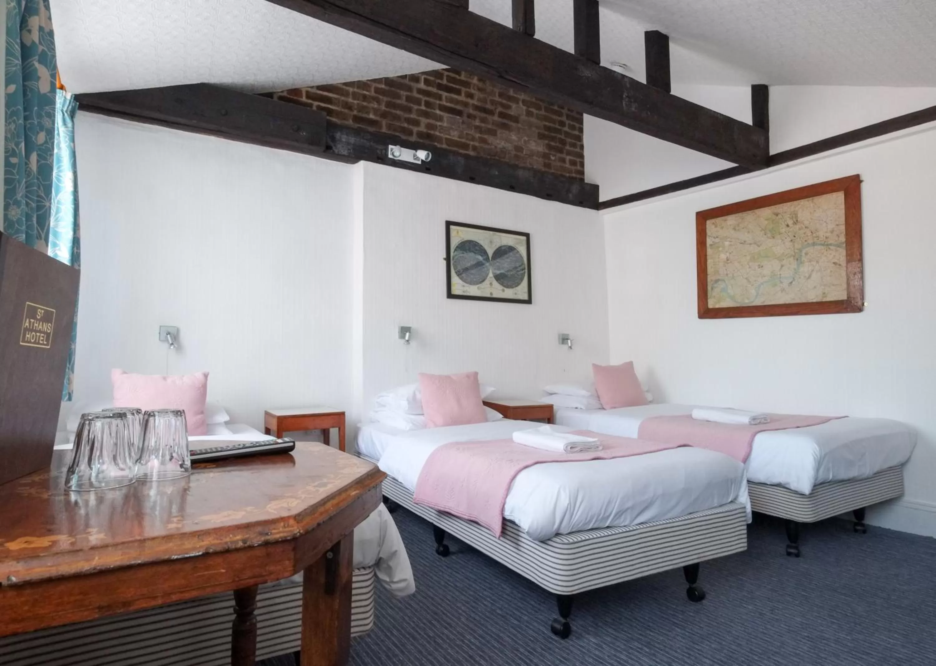 Photo of the whole room, Bed in St Athans Hotel