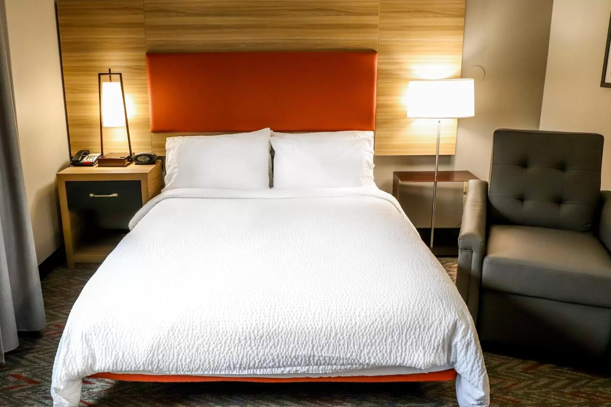 Queen Suite - Disability Access with Bathtub - Non Smoking in Candlewood Suites Richmond Airport, an IHG Hotel