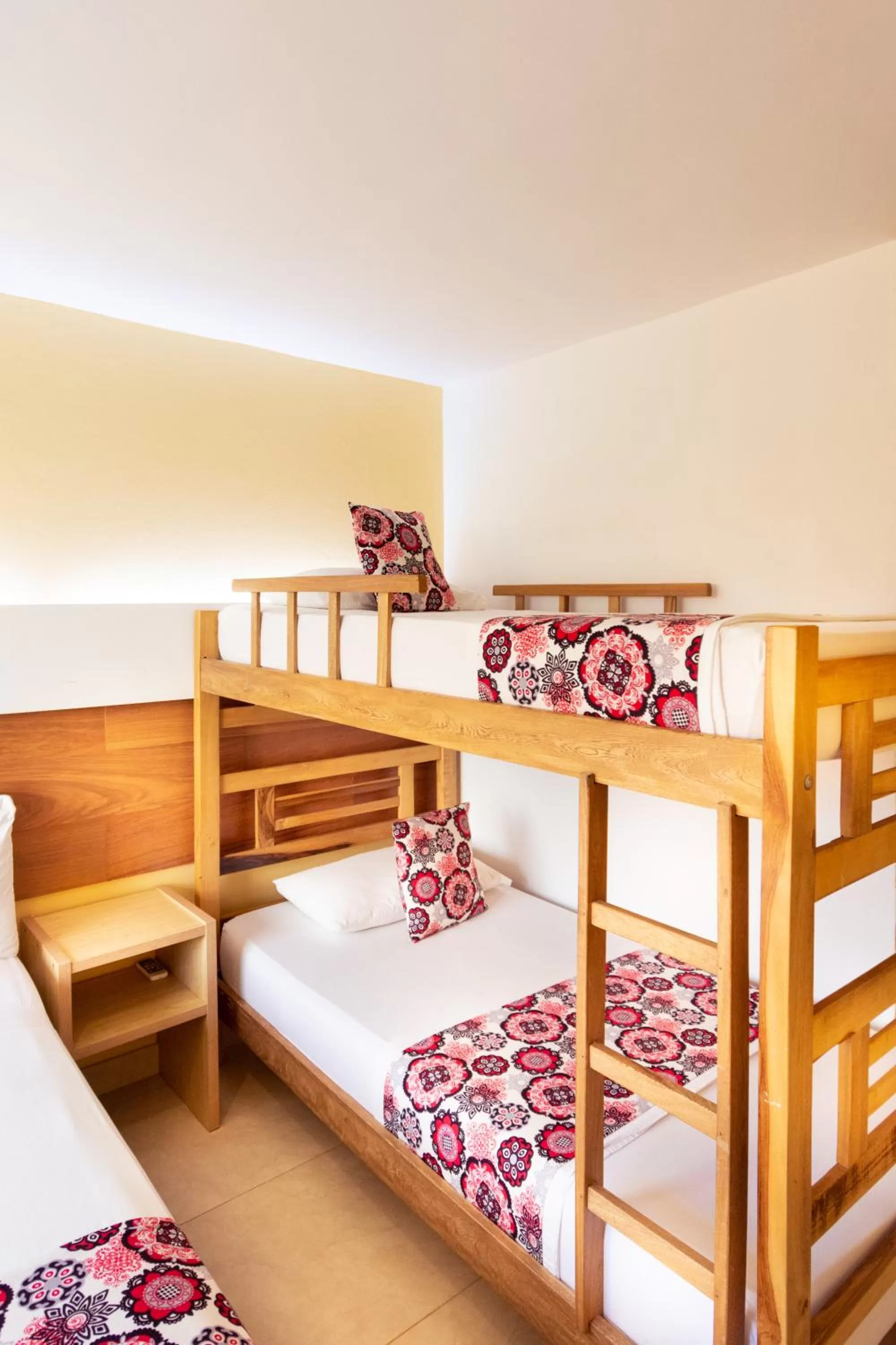 Bed in Hotel Portobahia Santa Marta Rodadero