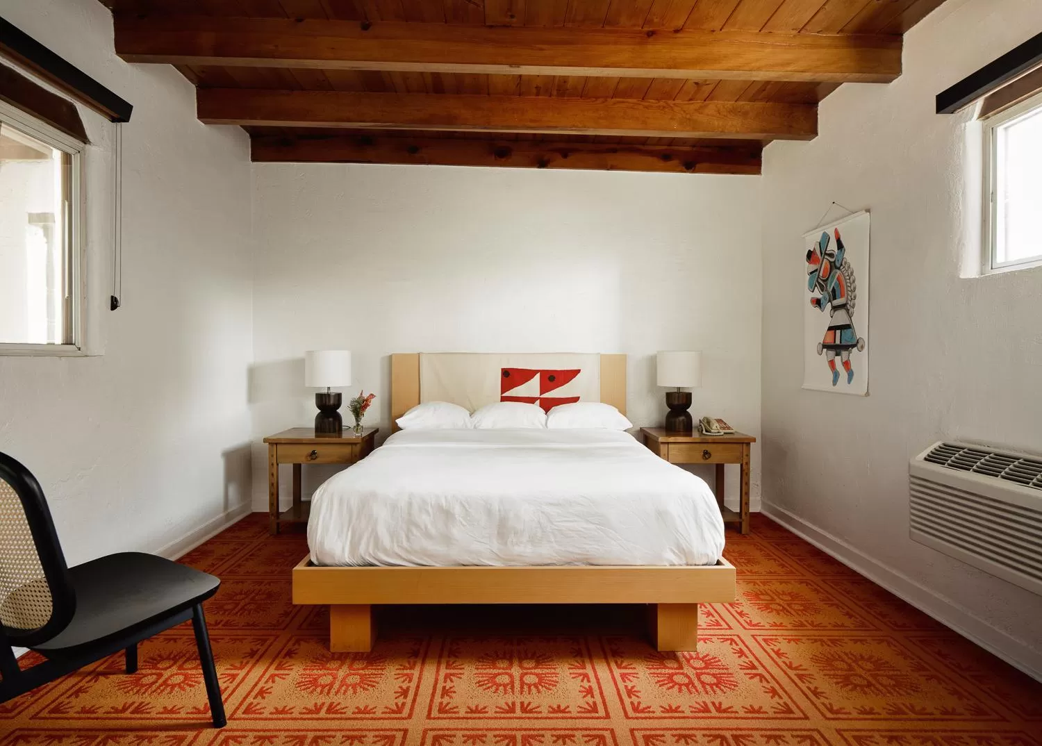 Standard Queen Room in El Rey Court