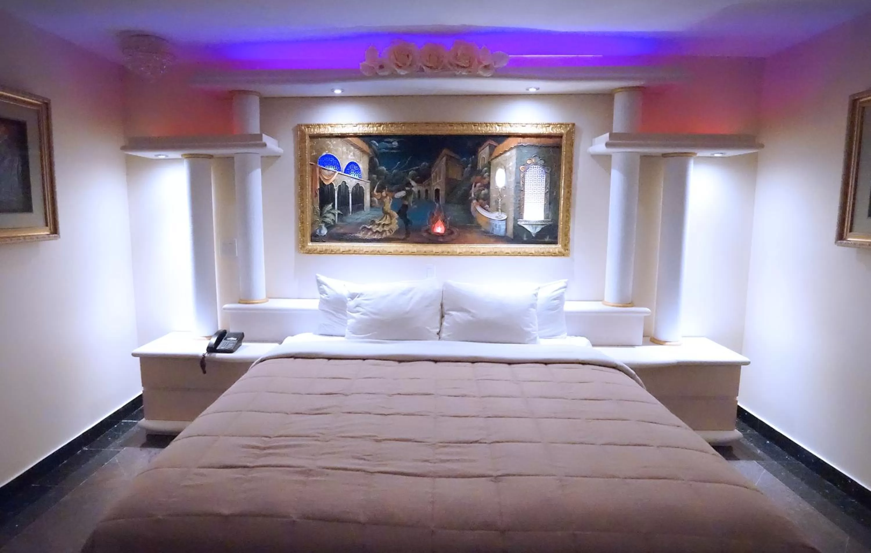 Photo of the whole room, Bed in Paris Suites Hotel