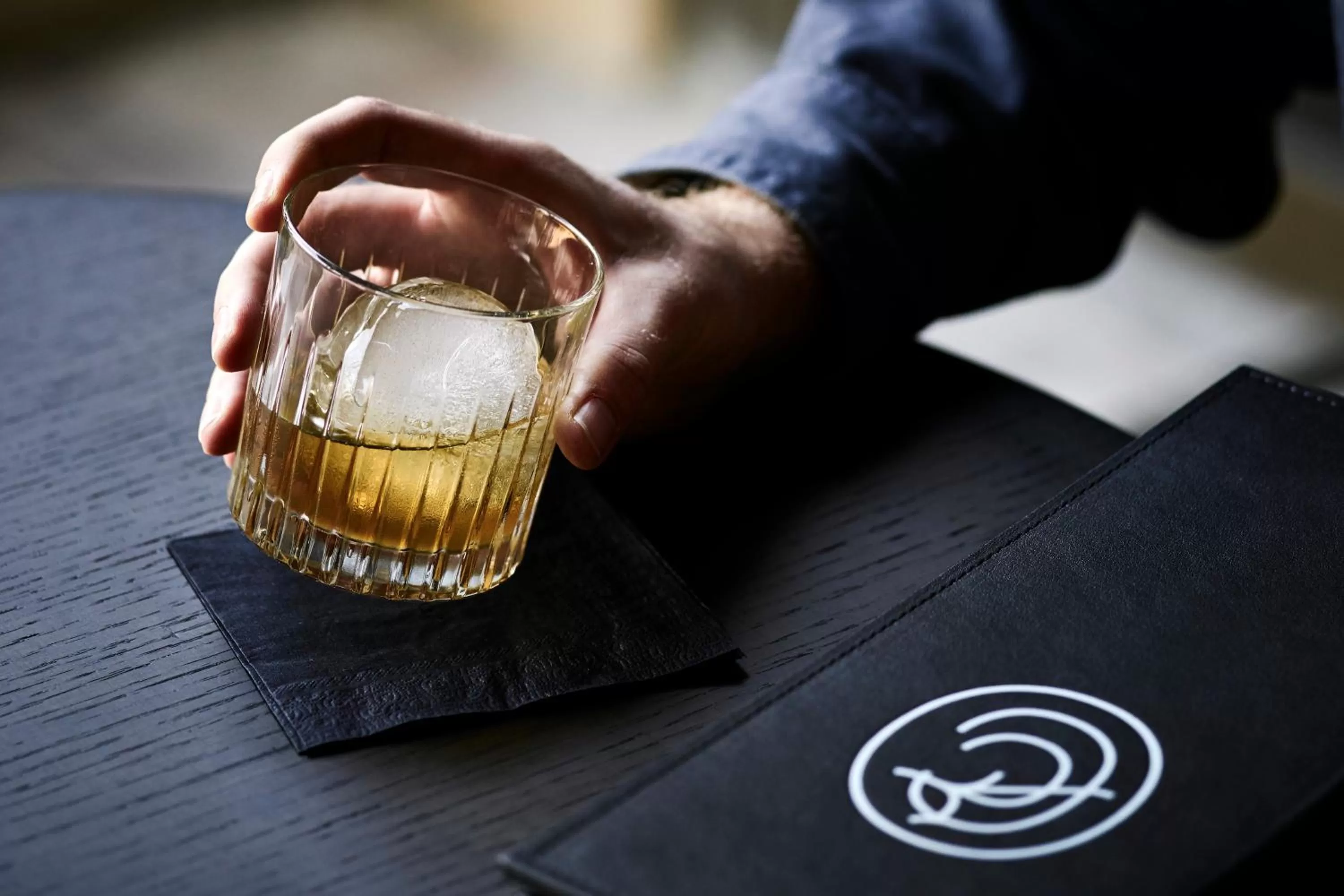 Alcoholic drinks in Pullman Melbourne On the Park