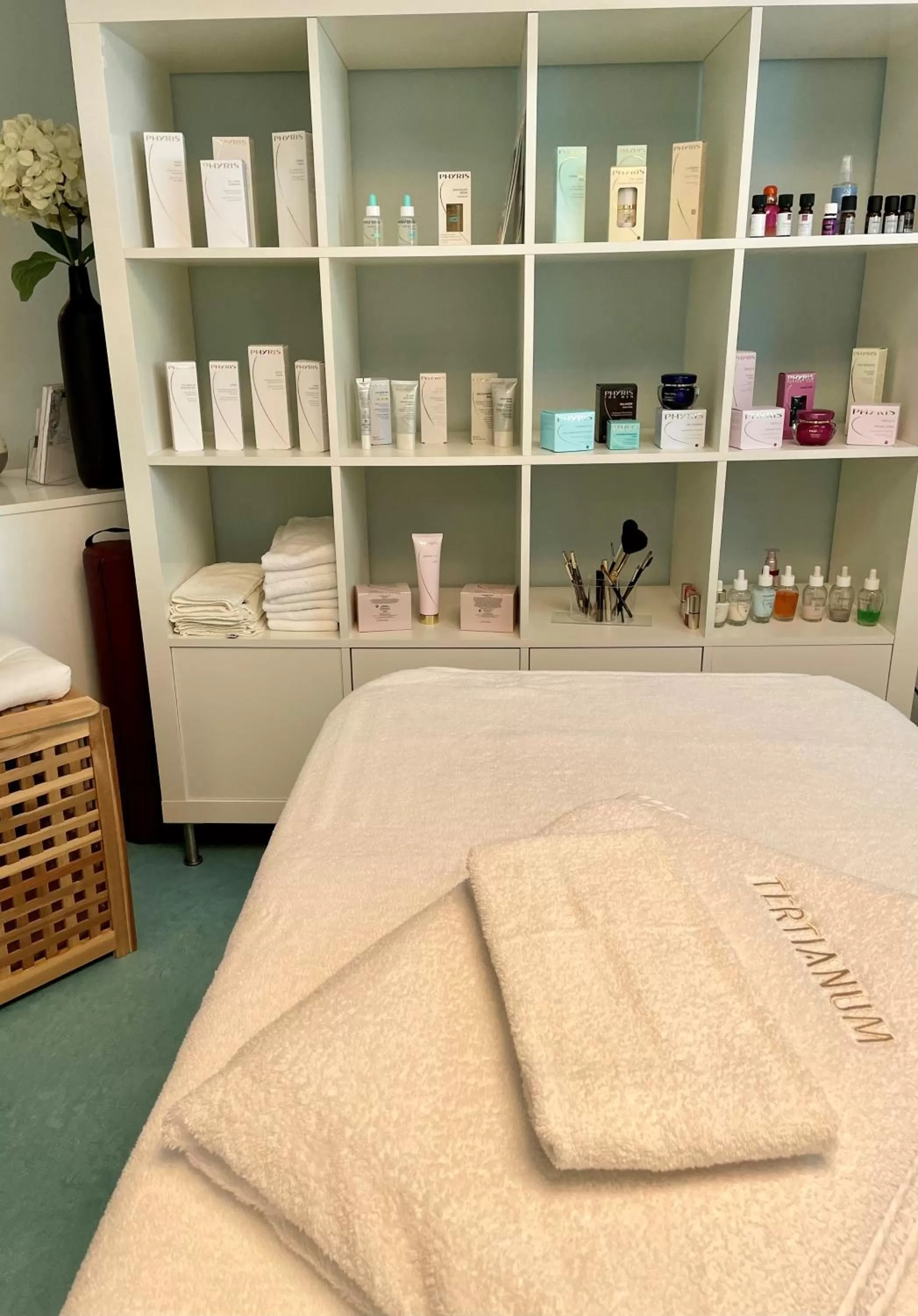 Spa and wellness centre/facilities, Bed in Tertianum Parkresidenz Meilen