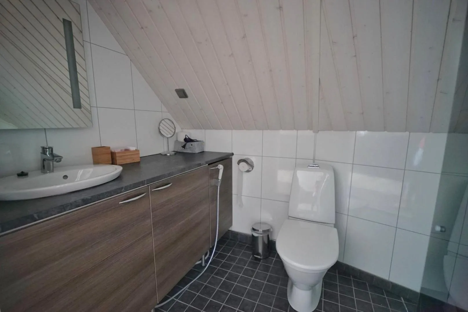 Shower in Aurora Village Ivalo