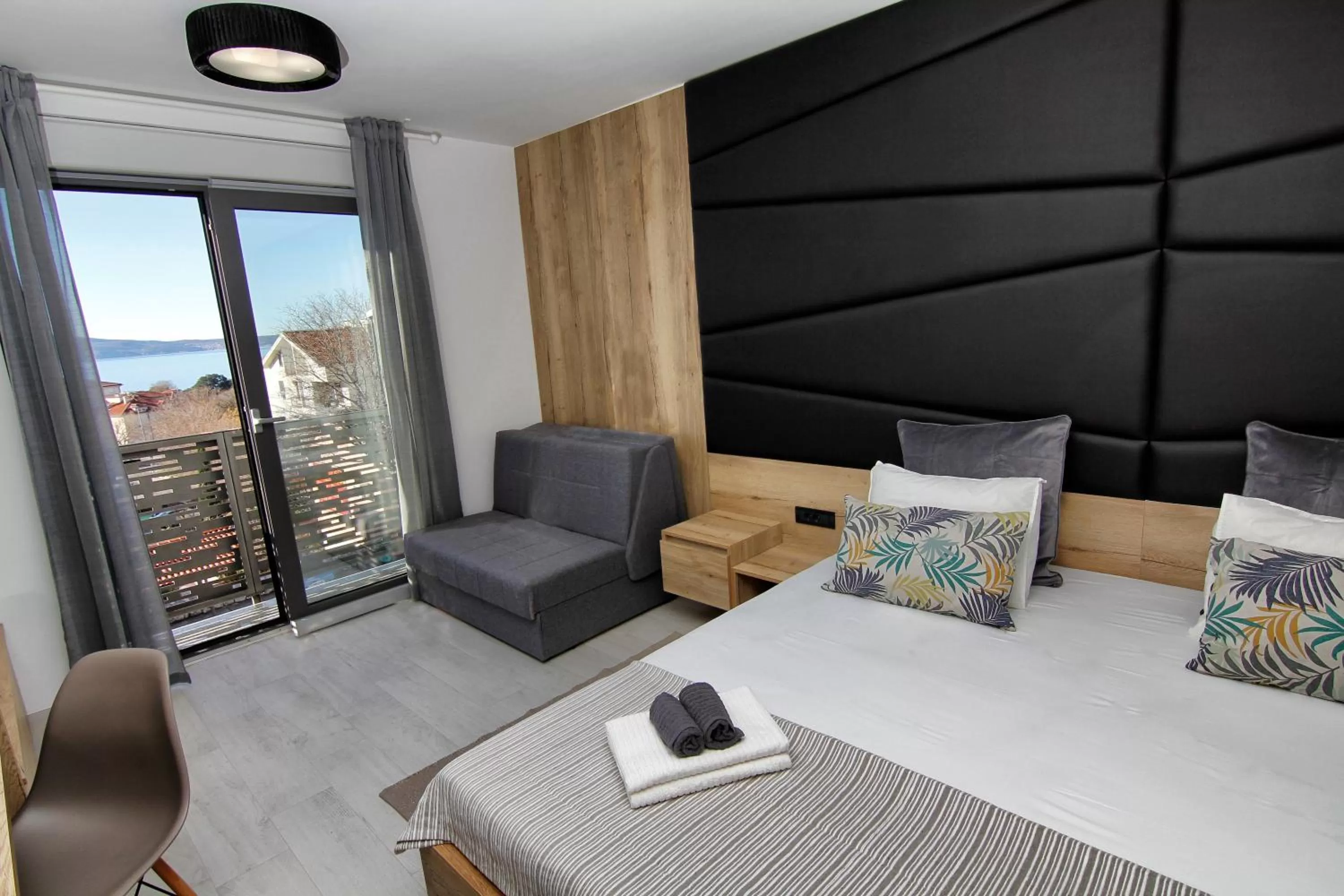 Bed in Azur