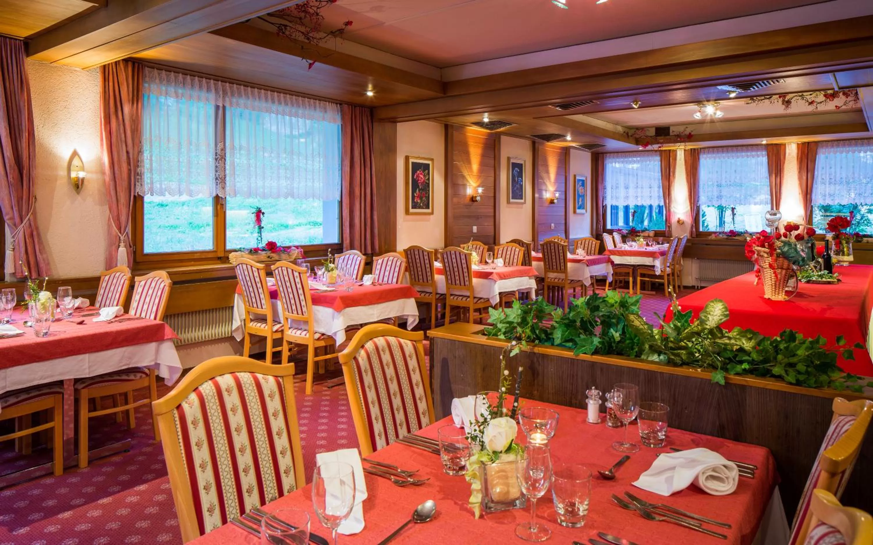 Restaurant/places to eat in Hotel Alpenhof
