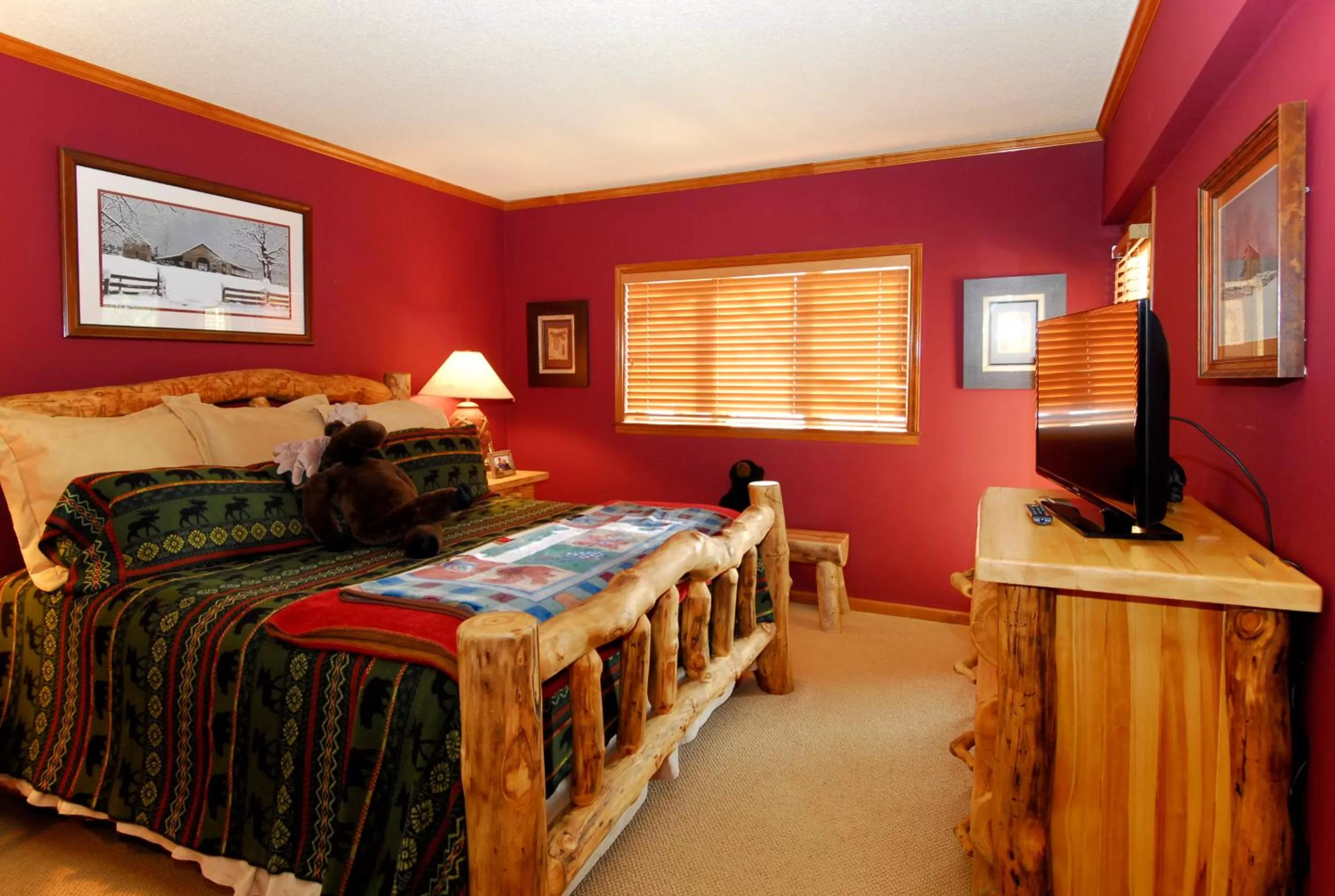 Bedroom in Chetola Resort Condominiums