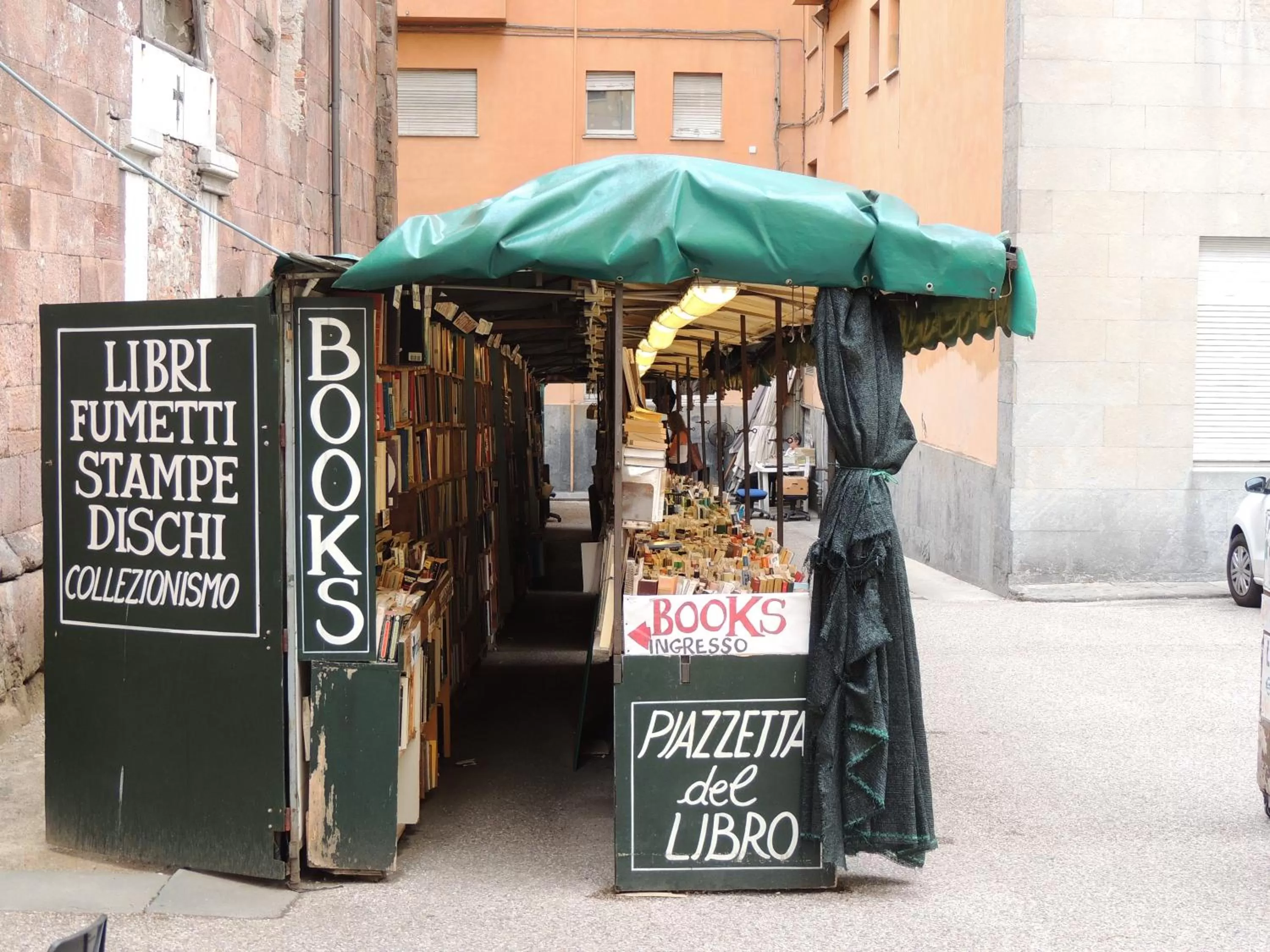 Property building in Al Cardinale Rooms & Studios