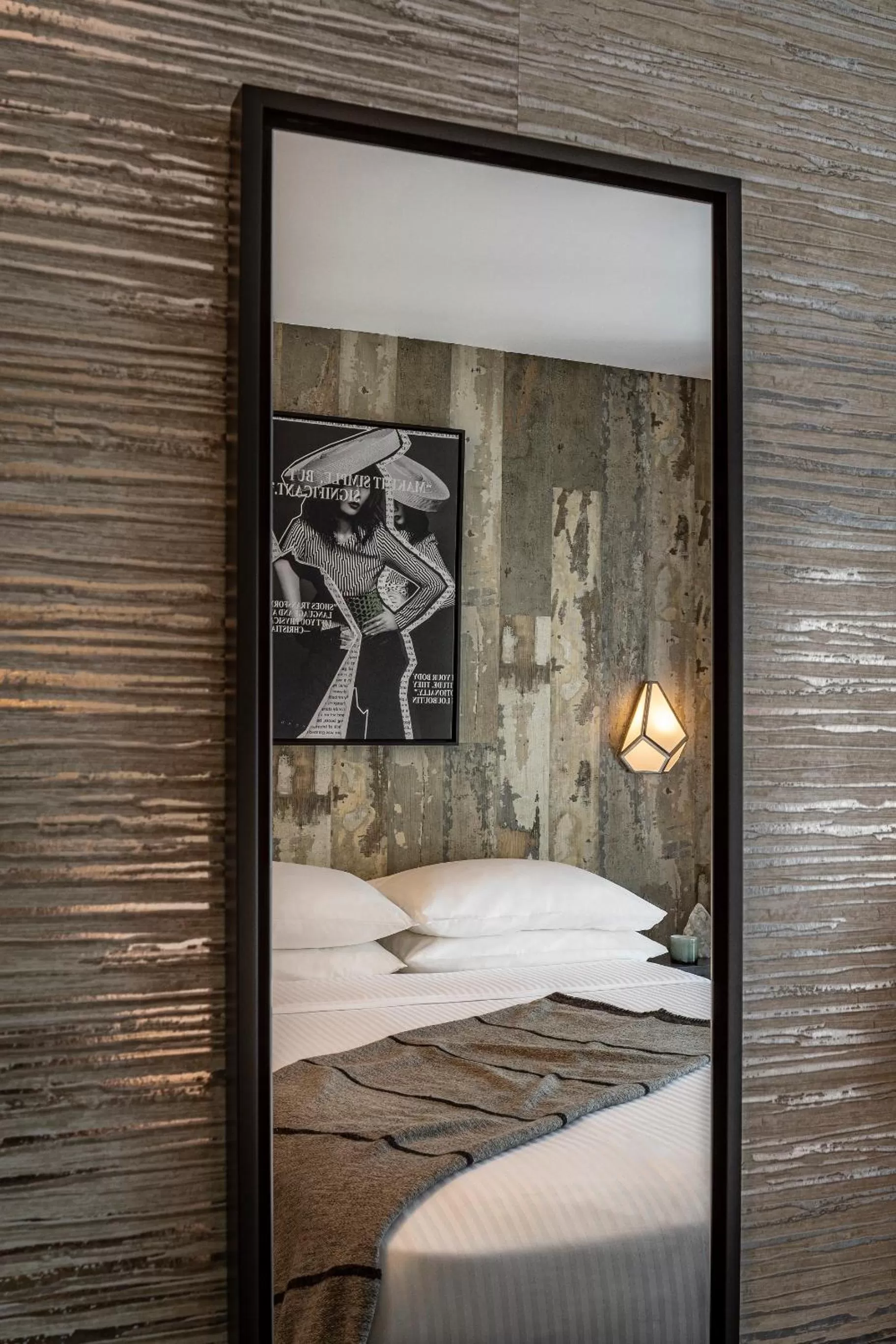 Bed in The FIDI Hotel