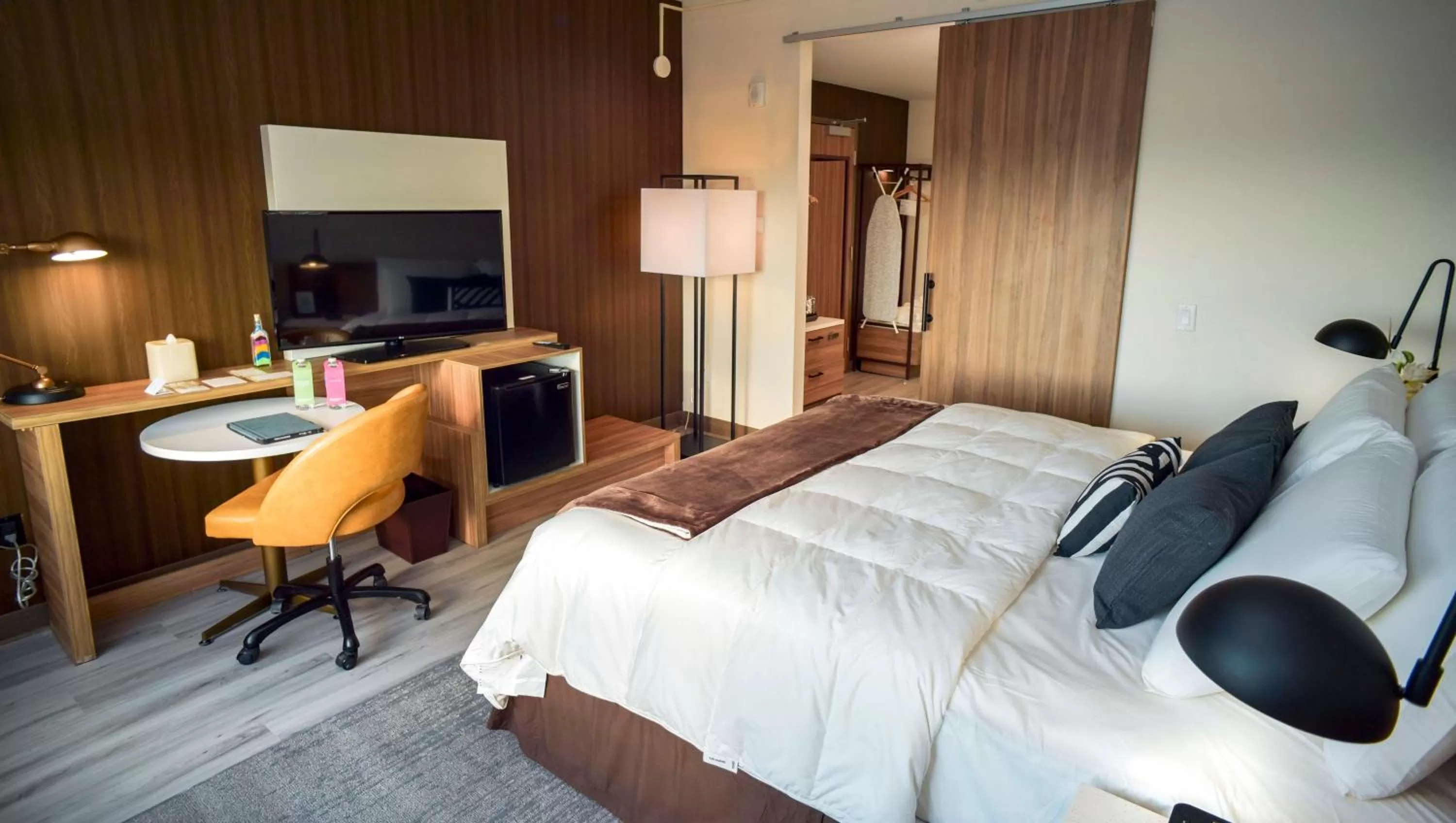 Bed in Wyndham Garden North Bergen - Secaucus