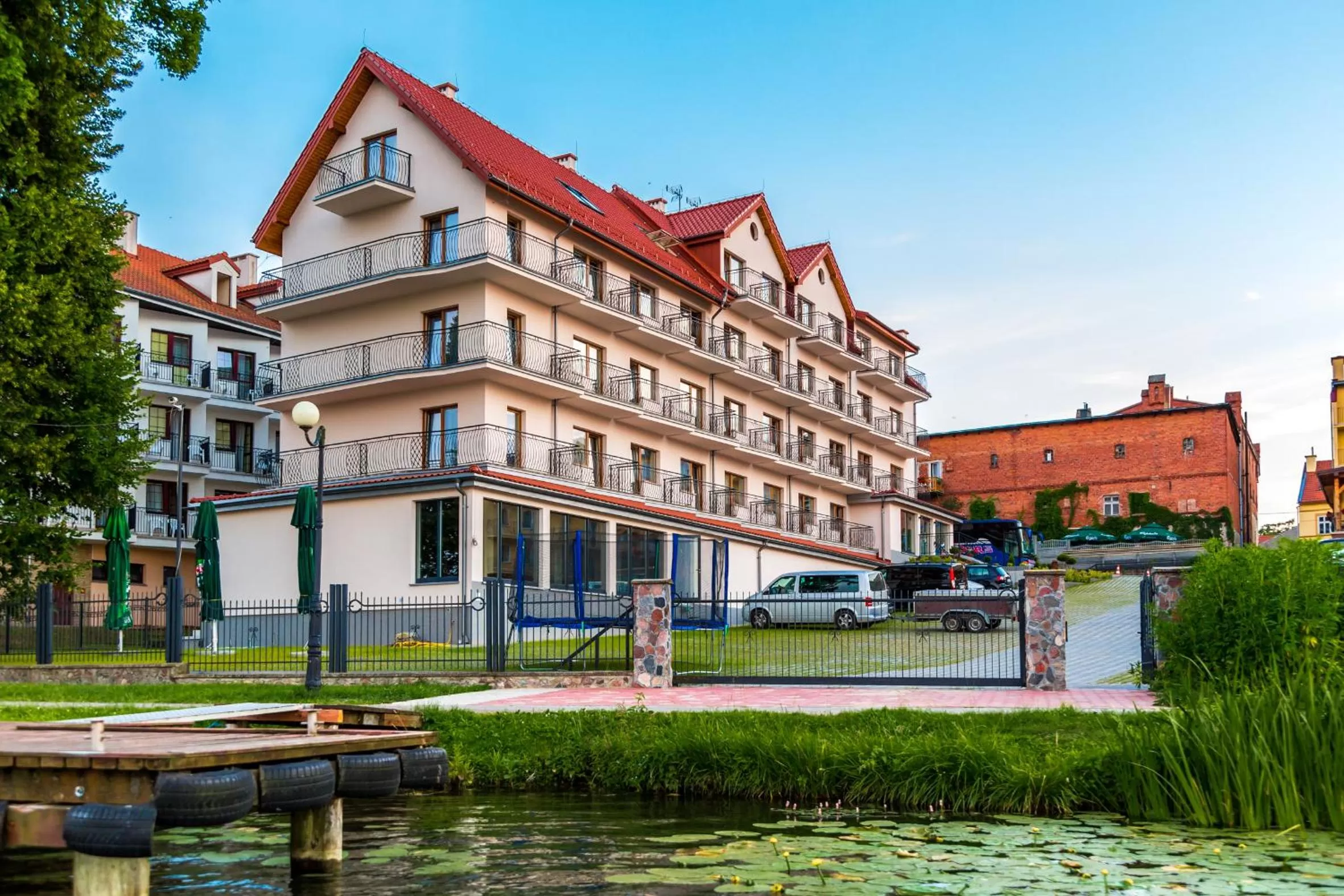 Property building in Hotel Huszcza