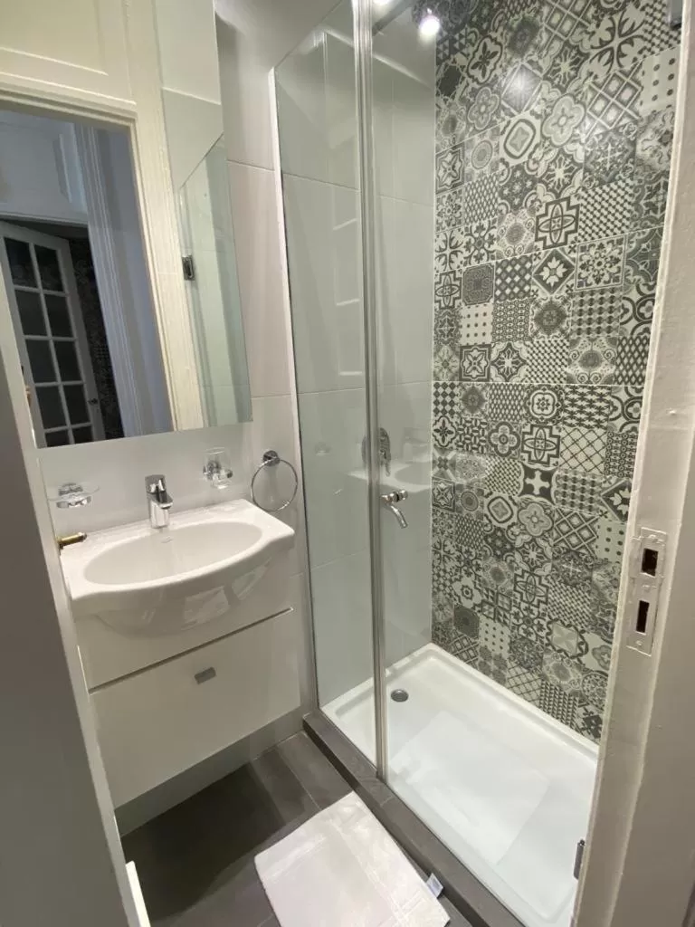 Bathroom in Hotel Chemin