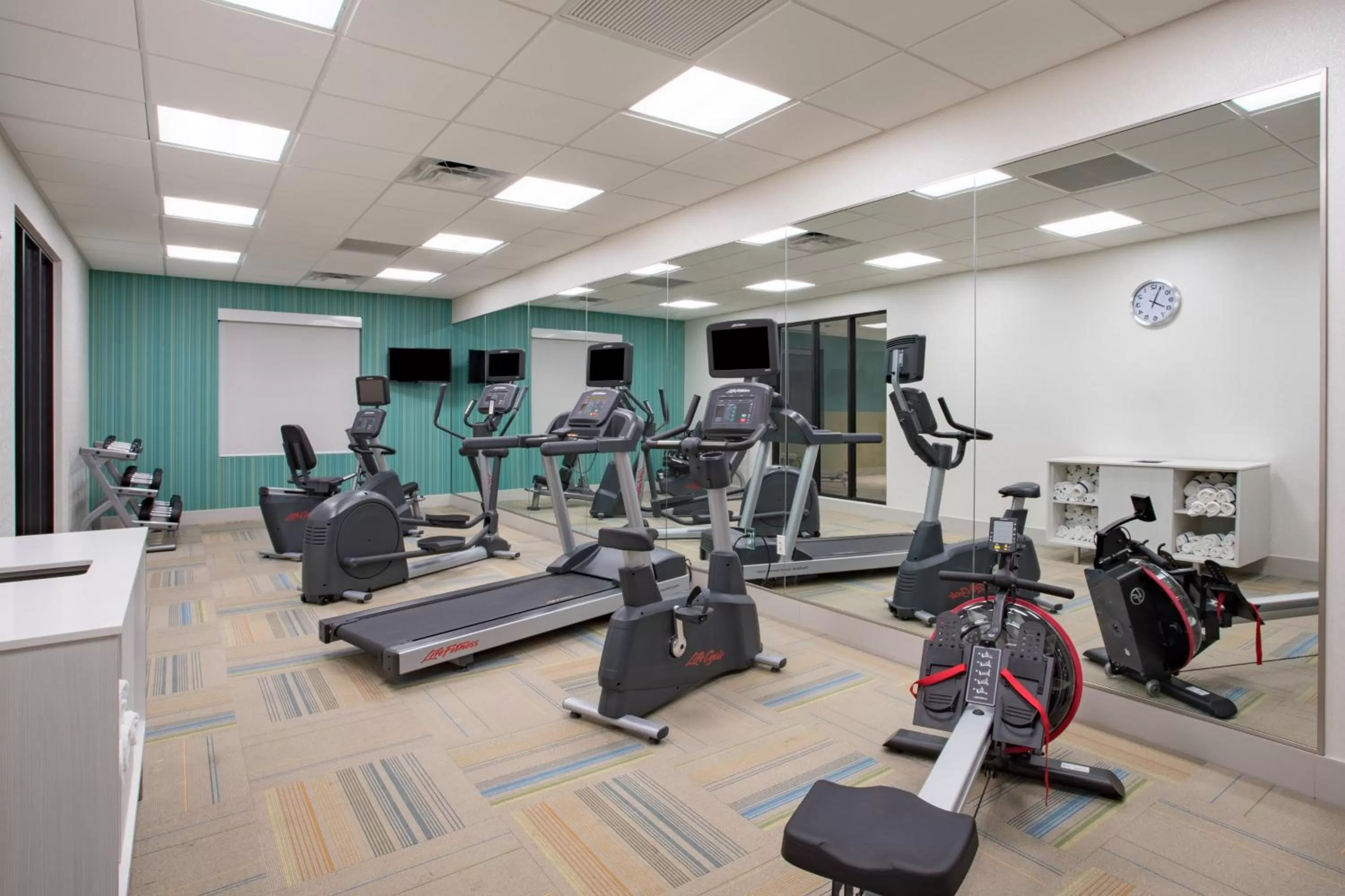 Fitness centre/facilities in Holiday Inn Express & Suites Owings Mills-Baltimore Area by IHG