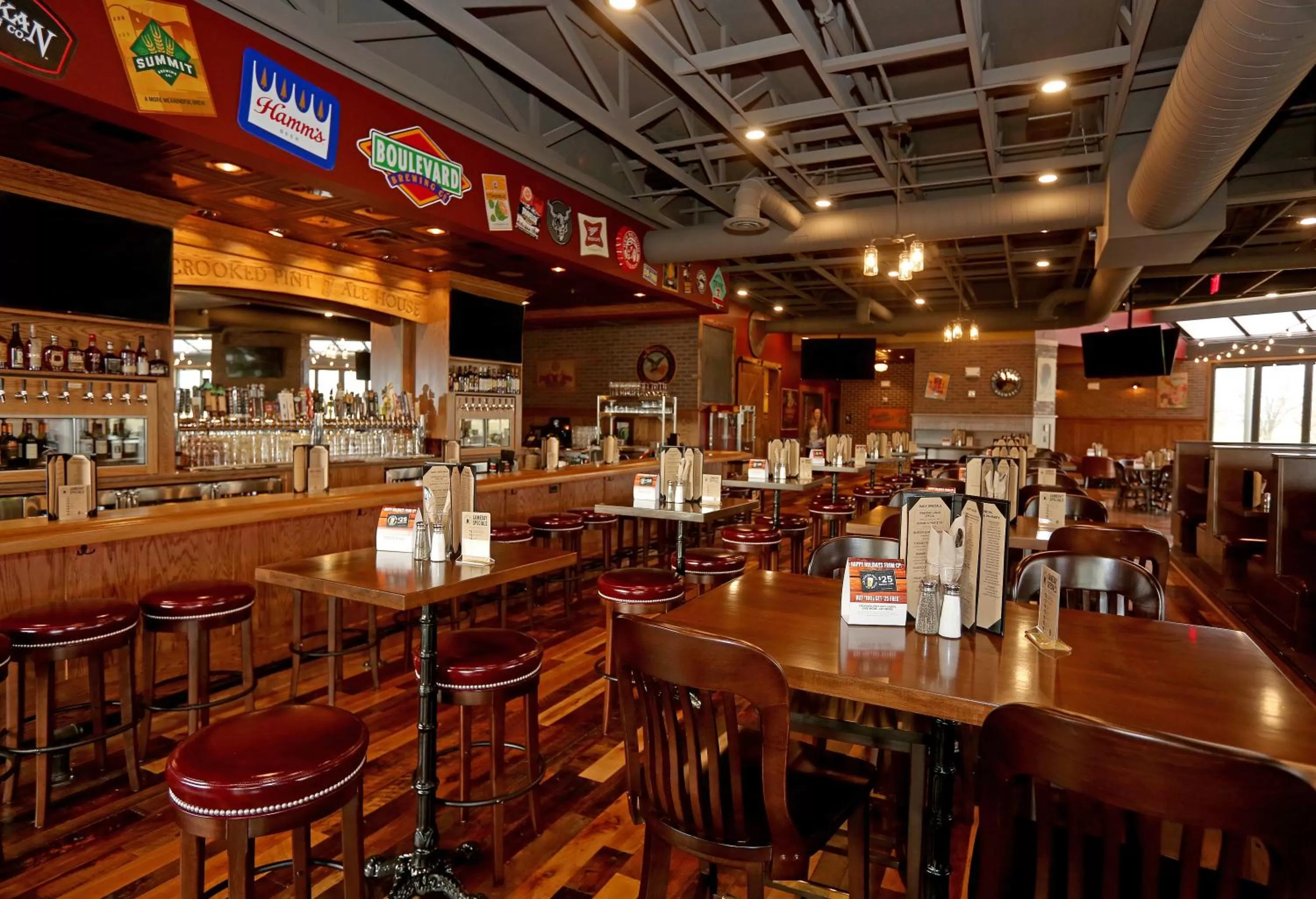 Restaurant/places to eat in Holiday Inn & Suites Sioux Falls - Airport by IHG