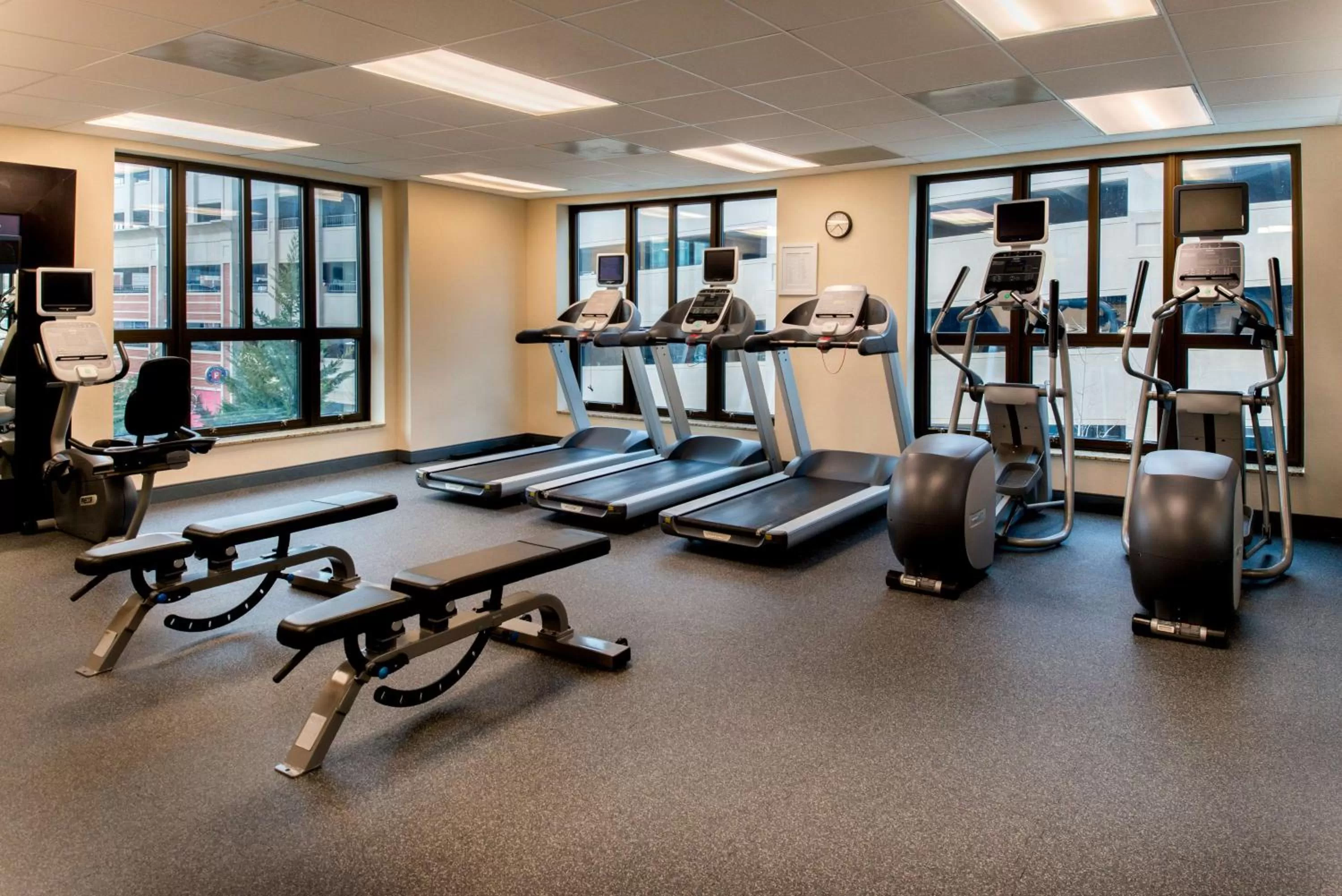 Fitness centre/facilities in Hampton Inn & Suites National Harbor/Alexandria Area