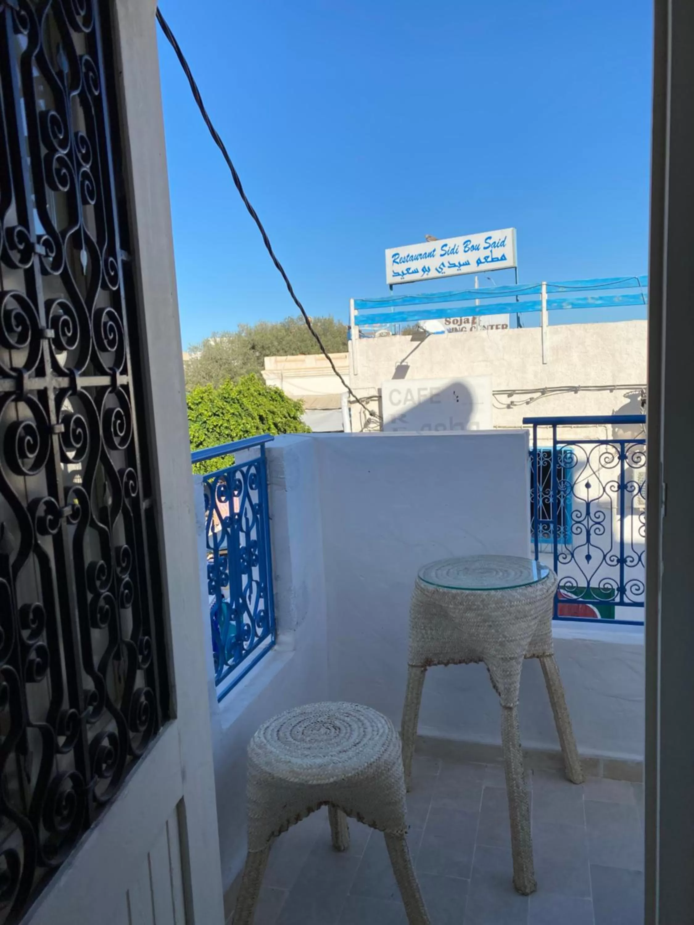 Balcony/Terrace in Hôtel Djerba Authentique - Au centre de Midoun
