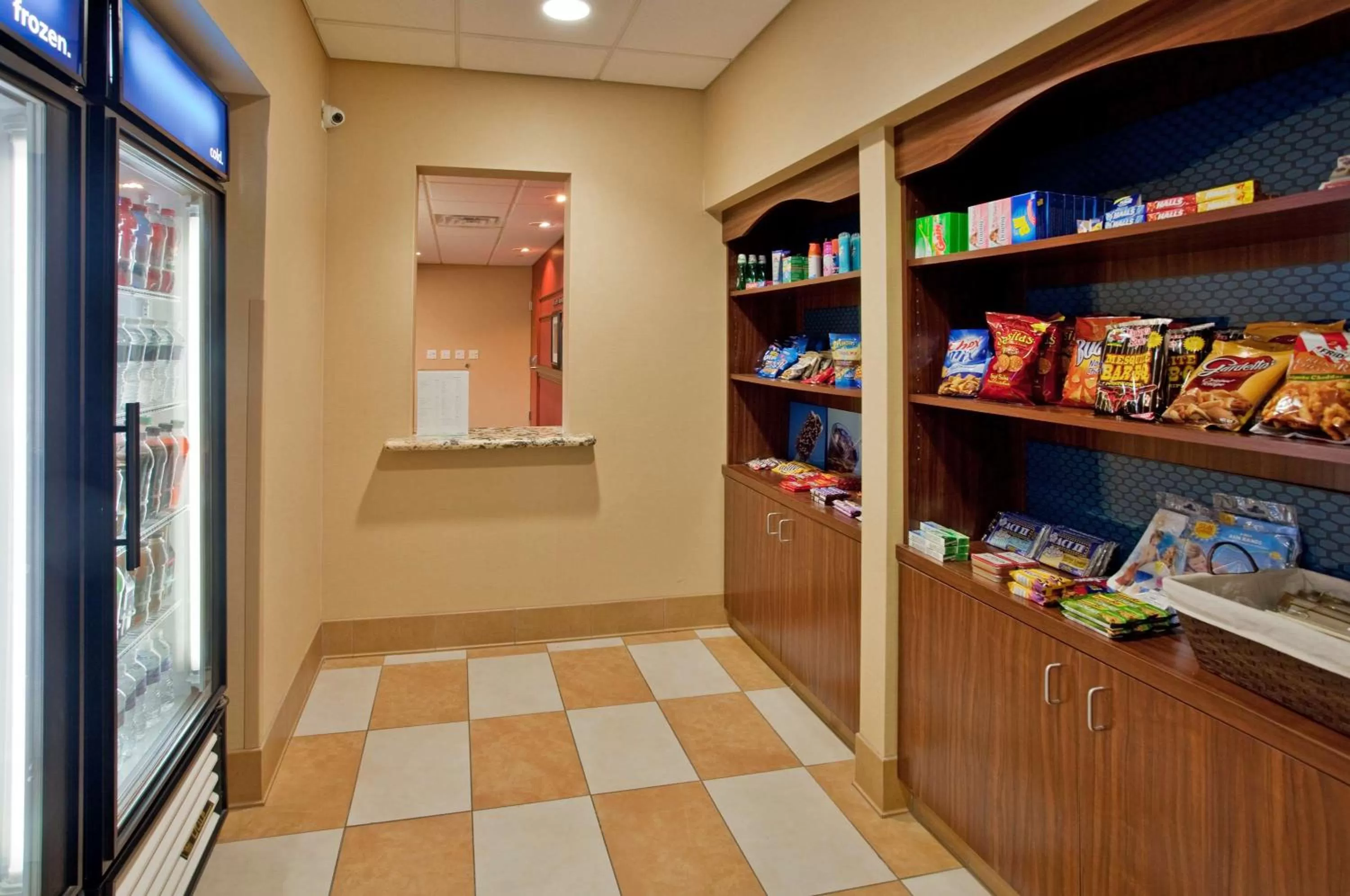 Restaurant/places to eat in Hampton Inn & Suites Aberdeen