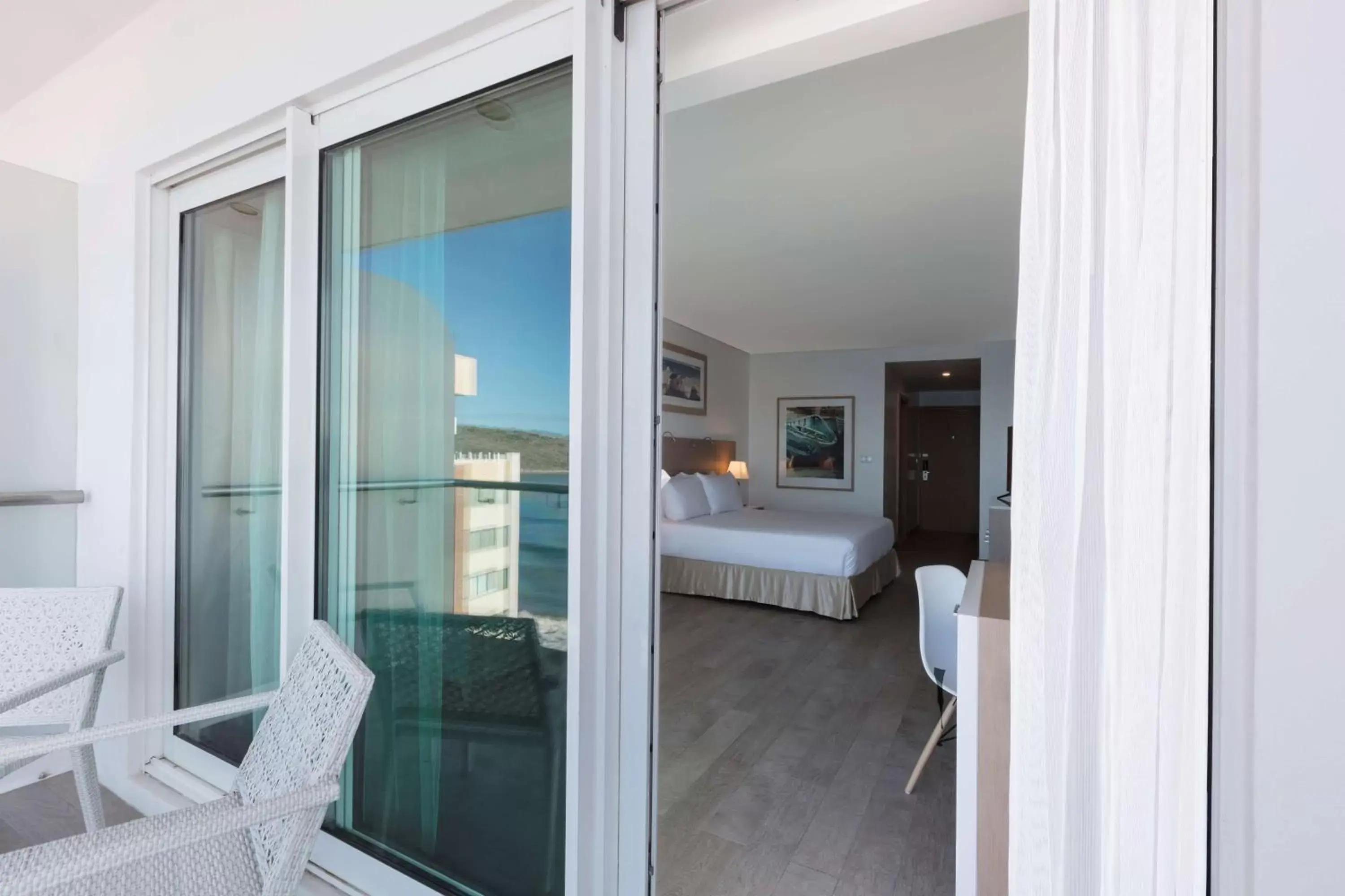 Junior Oceanfront Queen Suite with Balcony in DoubleTree by Hilton Mazatlan, SIN Junior Oceanfront Queen Suite with Balcony in DoubleTree by Hilton Mazatlan, SIN