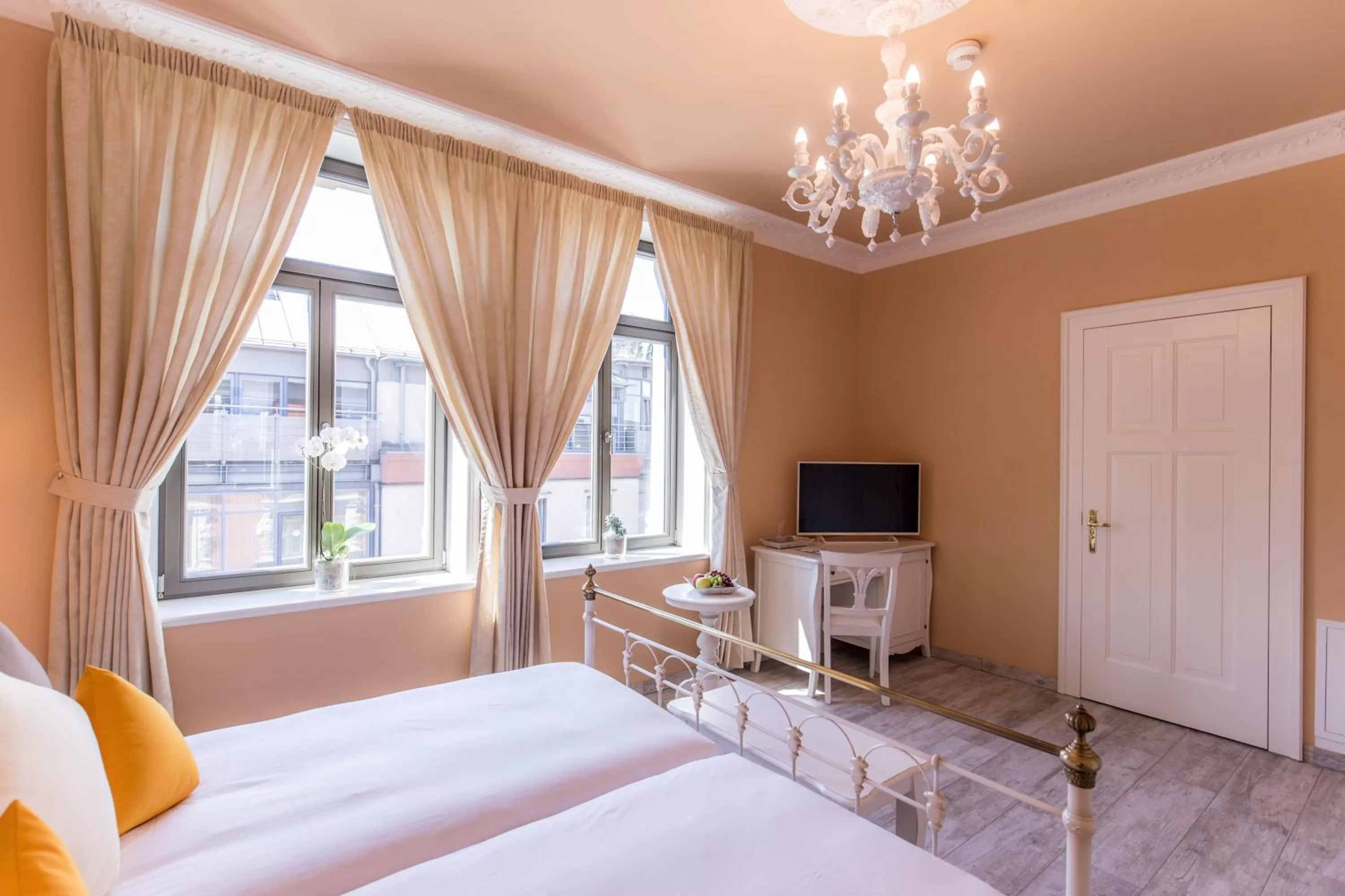 Photo of the whole room, Bed in Grande Albergo Giancarlo