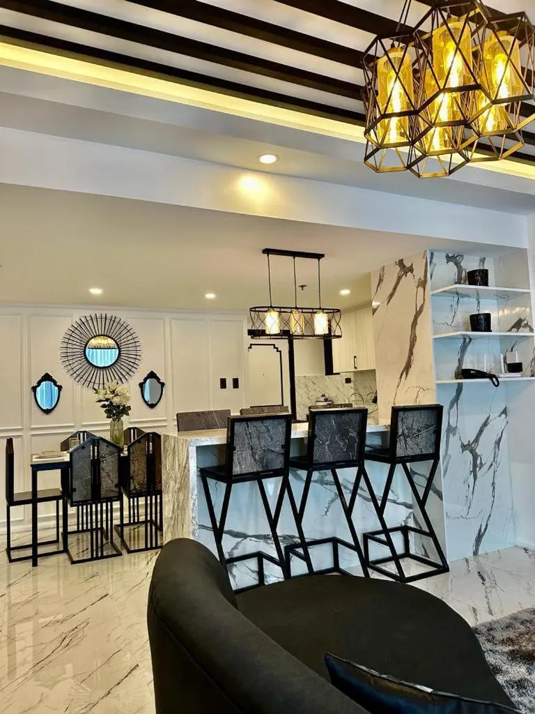 Decorative detail, Lobby/Reception in Mpt Suites