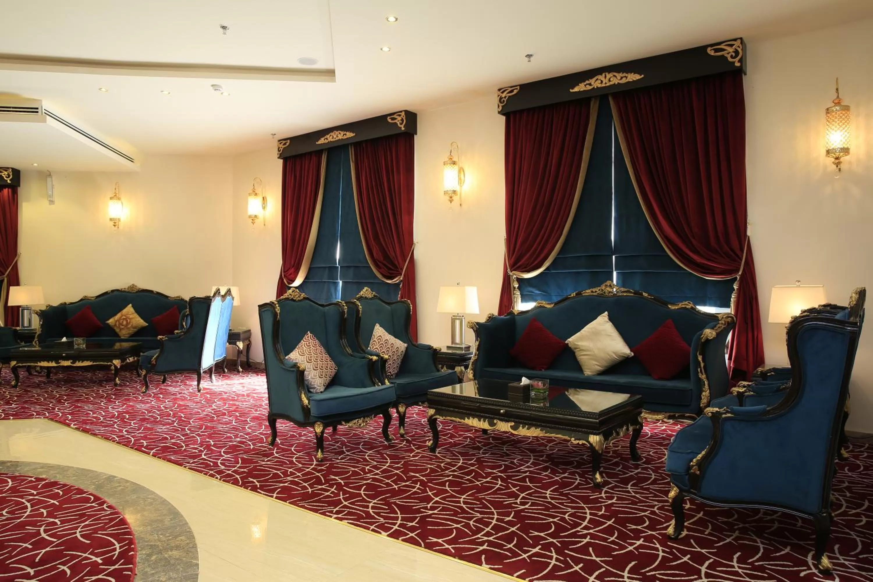 Coffee/tea facilities in Innyar Hotel